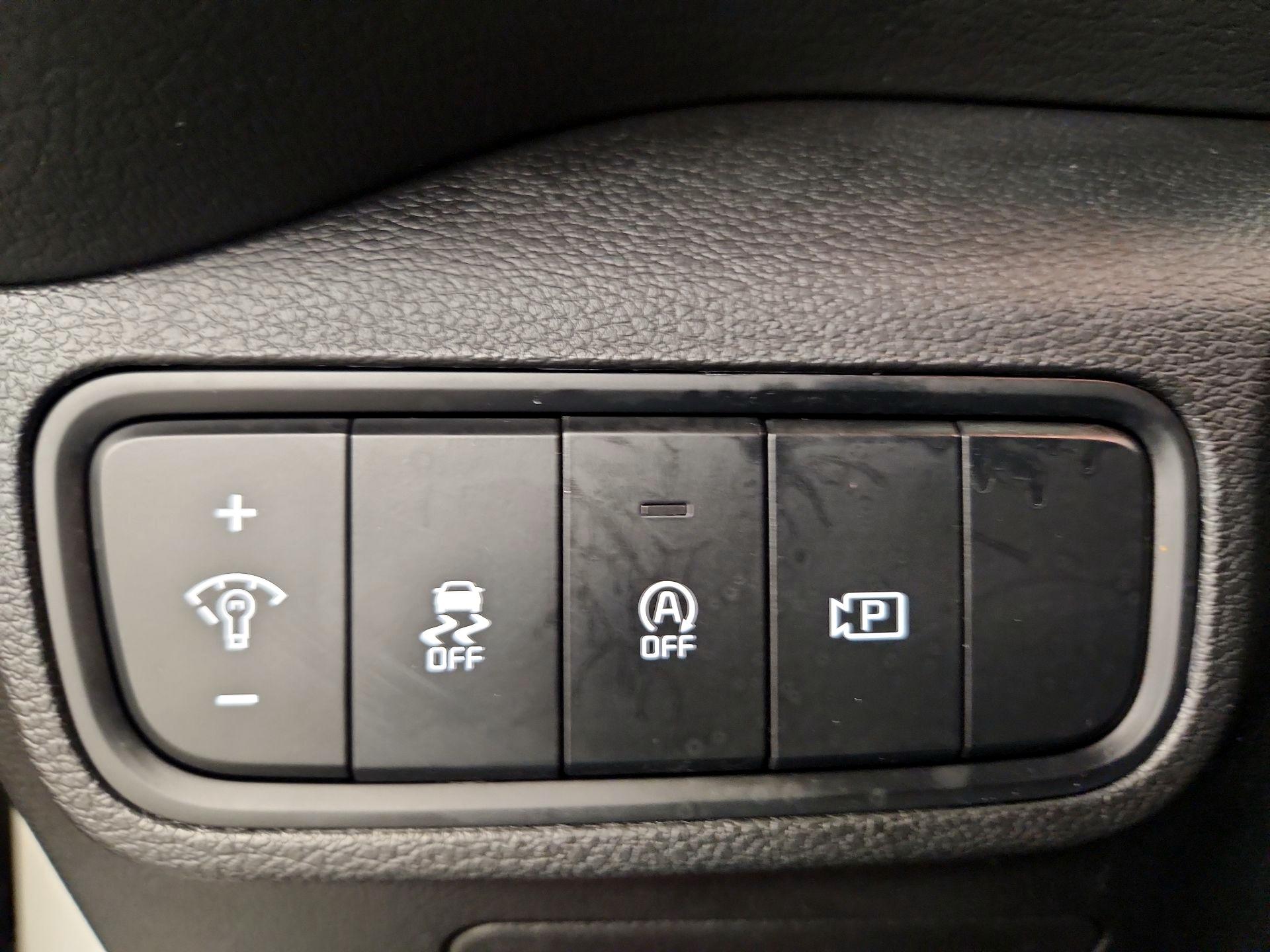 Thumbnail: 2023 Kia Soul - 13