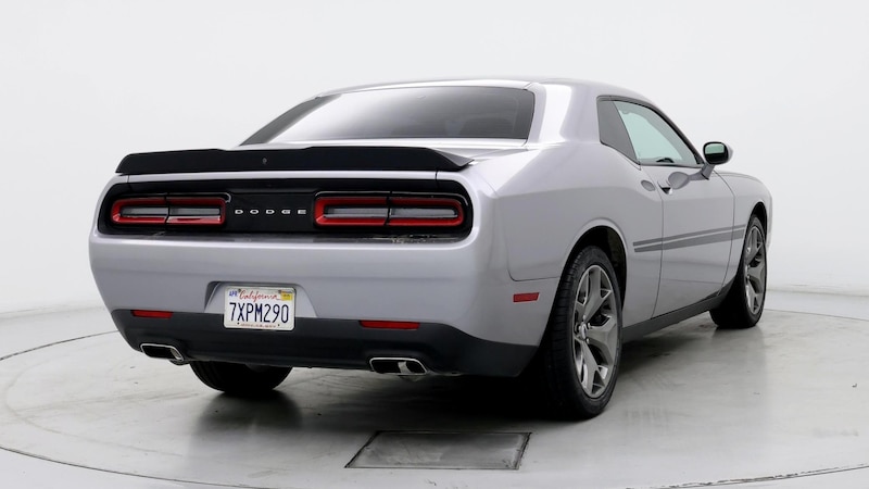 2017 Dodge Challenger SXT 8