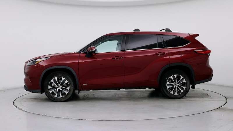 2022 Toyota Highlander XLE 3