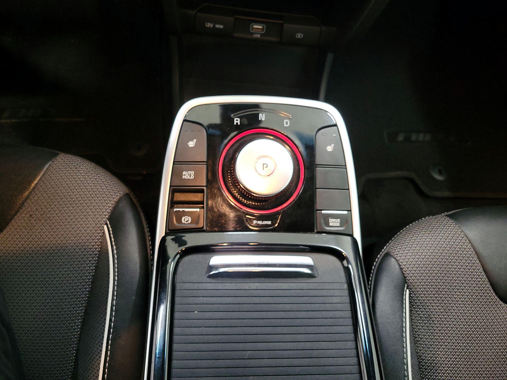 Thumbnail: 2022 Kia Niro - 18