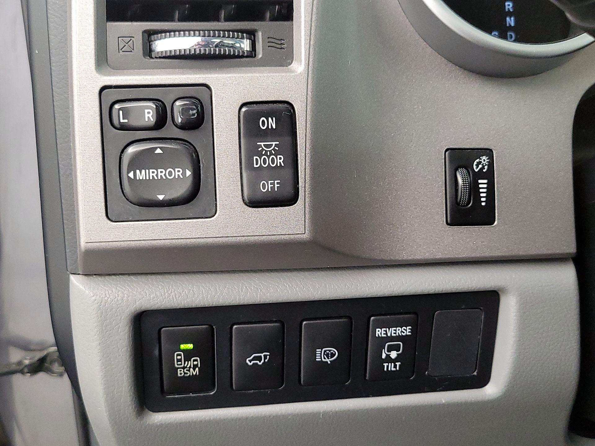 Thumbnail: 2013 Toyota Sequoia - 13