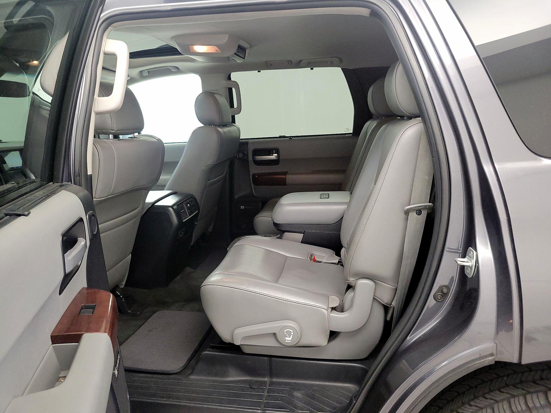 Thumbnail: 2013 Toyota Sequoia - 20