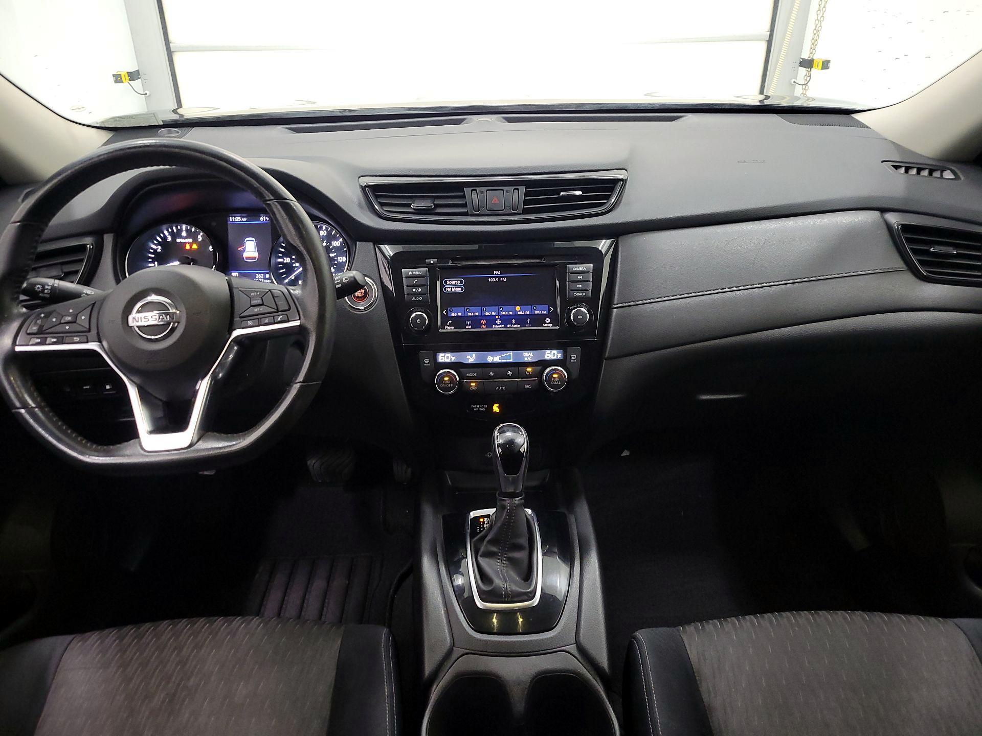 Thumbnail: 2019 Nissan Rogue - 9