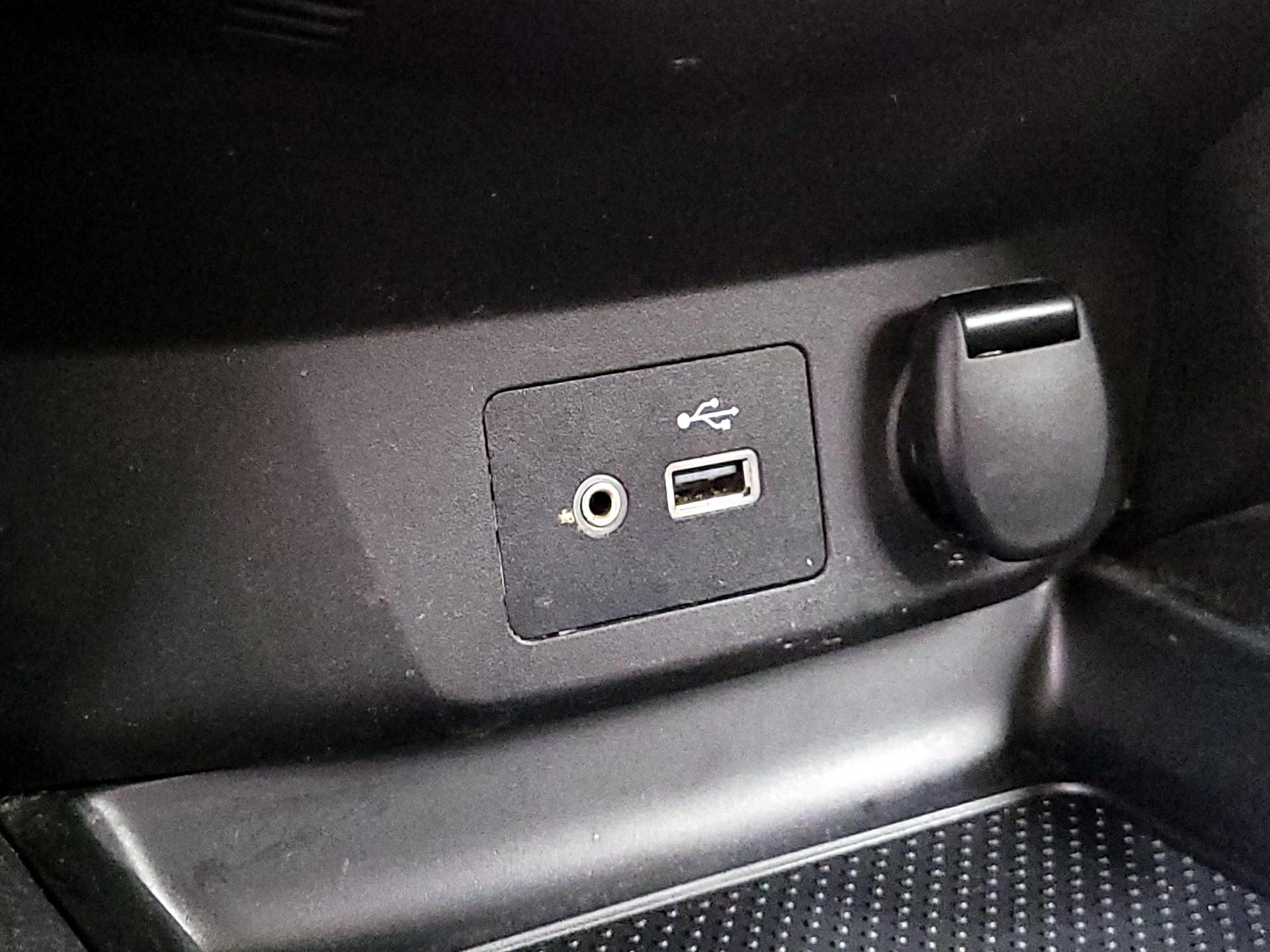 Thumbnail: 2019 Nissan Rogue - 18