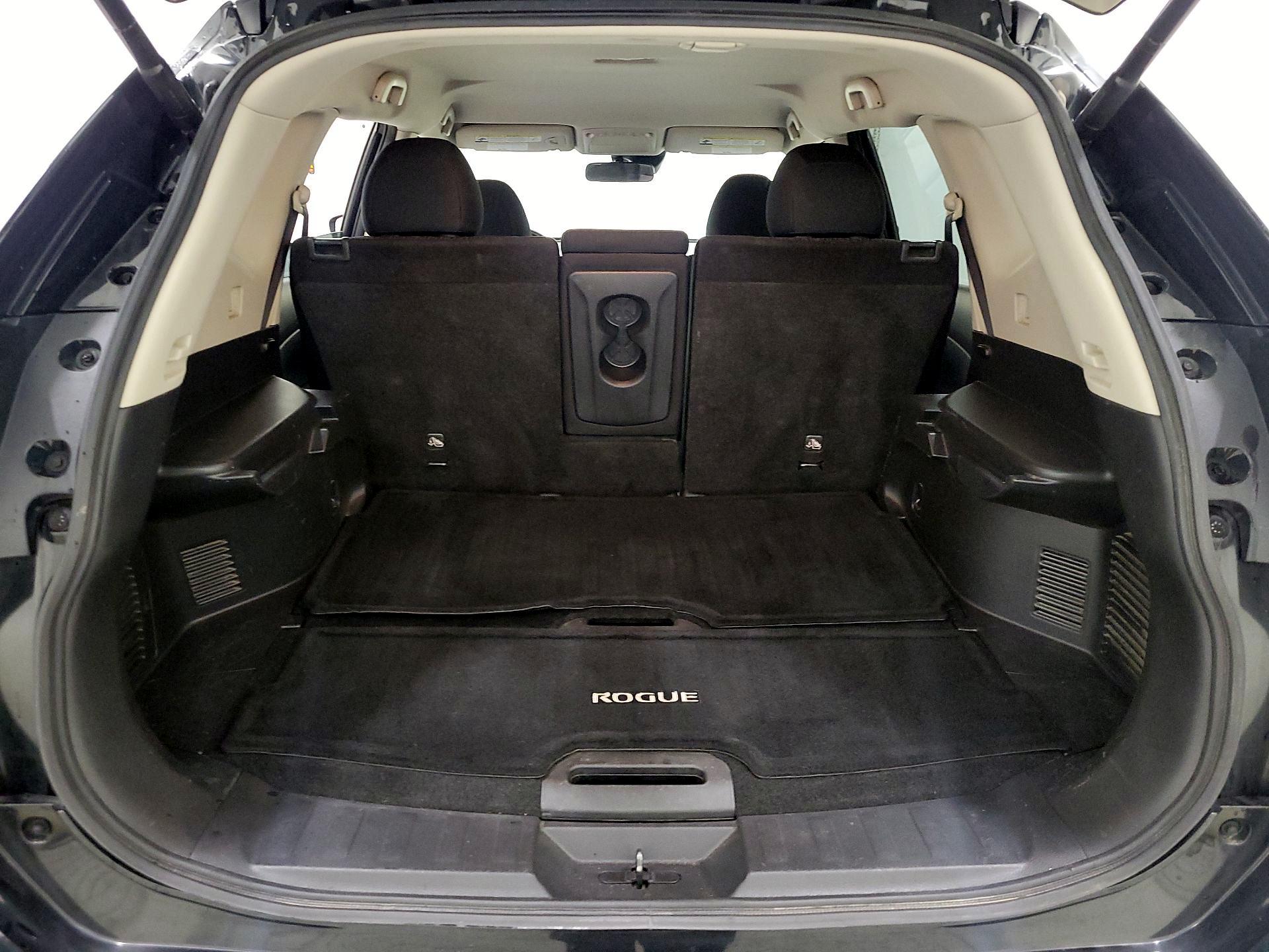 Thumbnail: 2019 Nissan Rogue - 20