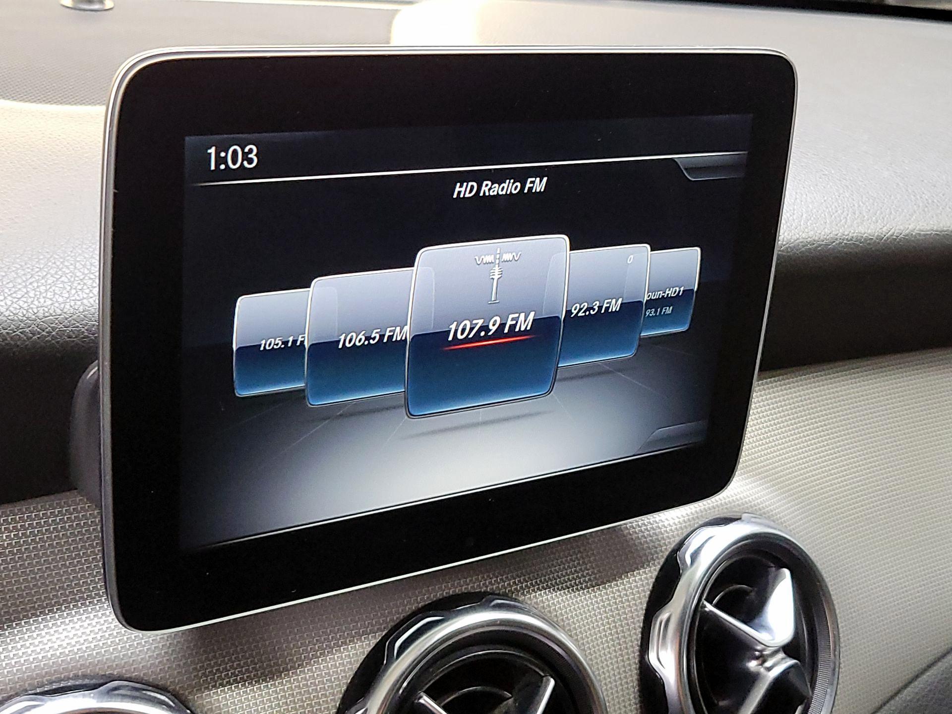 Thumbnail: 2018 Mercedes-Benz GLA - 15