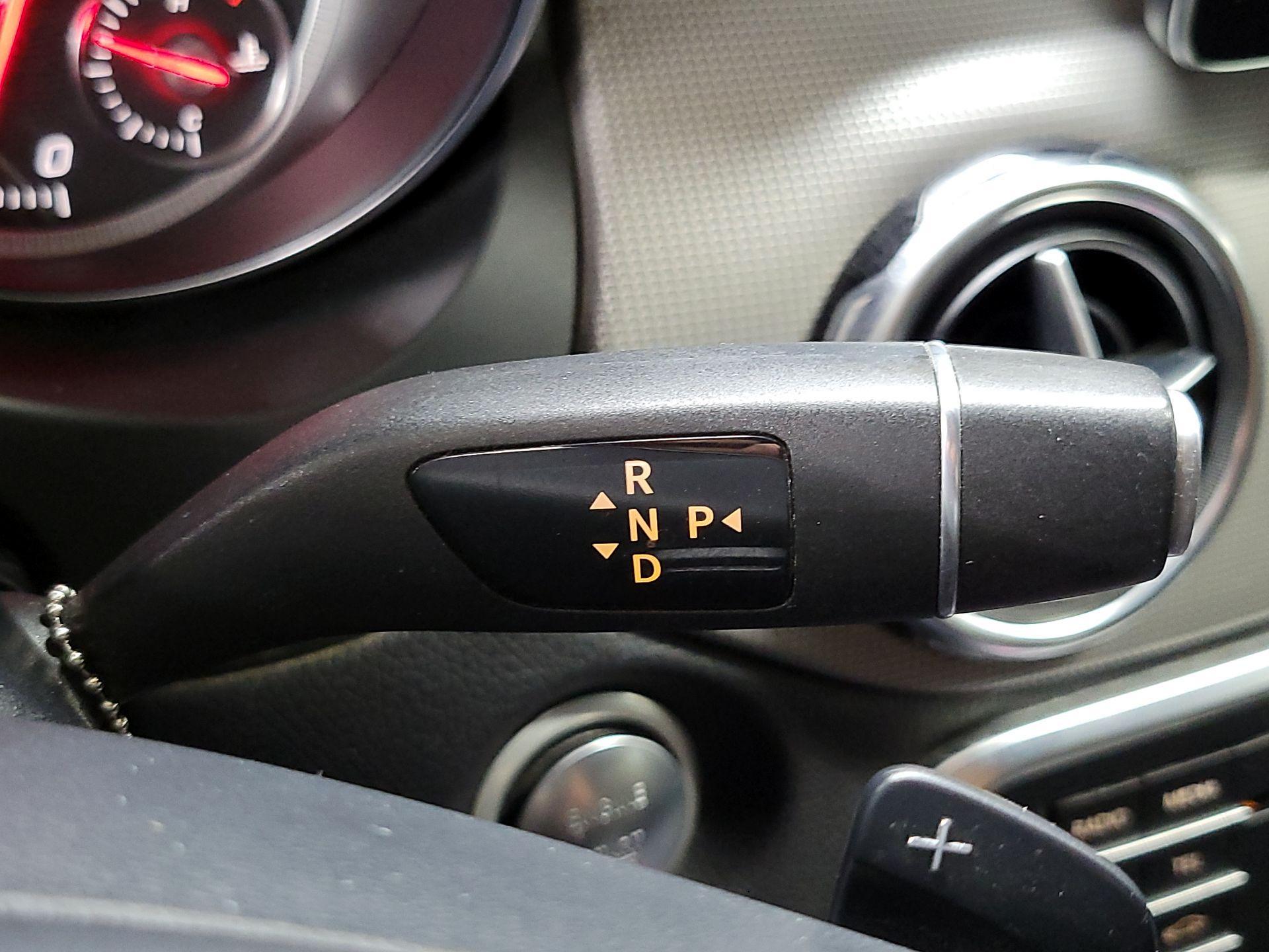 Thumbnail: 2018 Mercedes-Benz GLA - 17