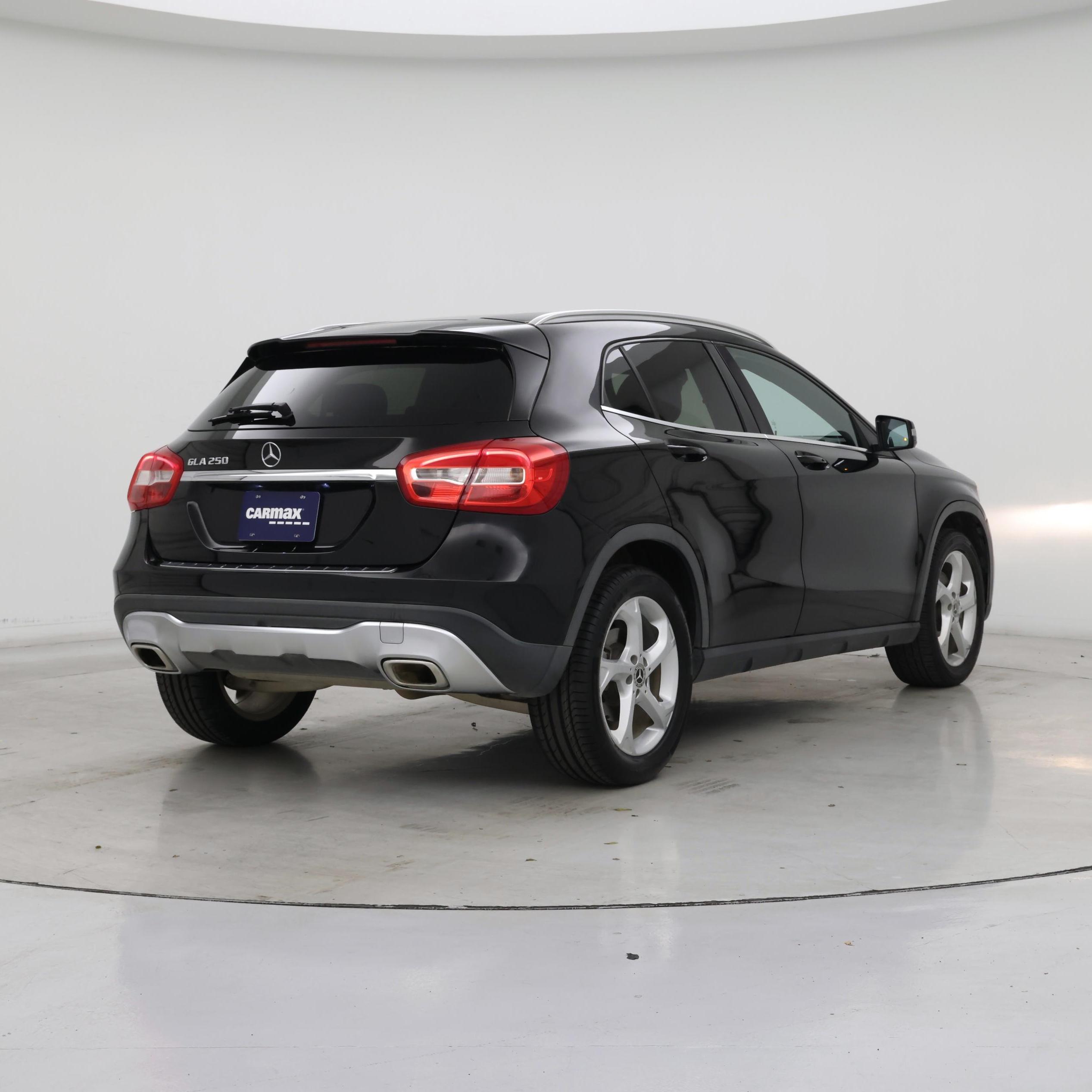 Thumbnail: 2018 Mercedes-Benz GLA - 8