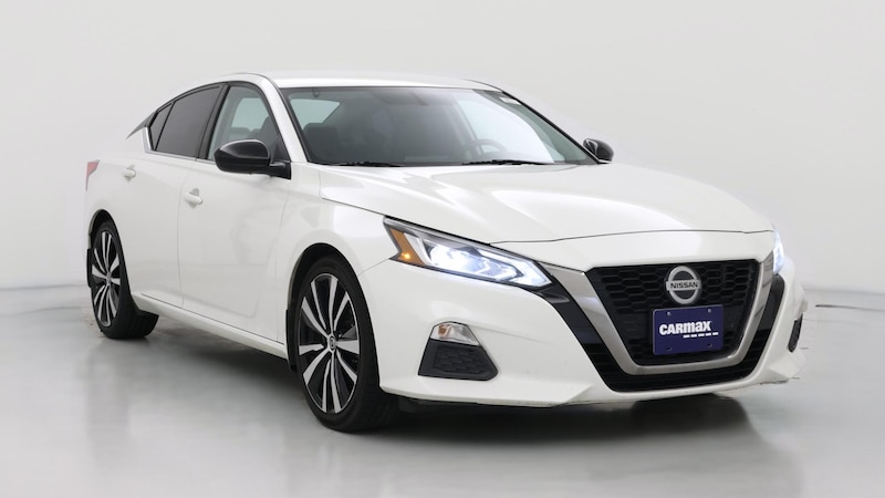 2019 Nissan Altima SR Hero Image