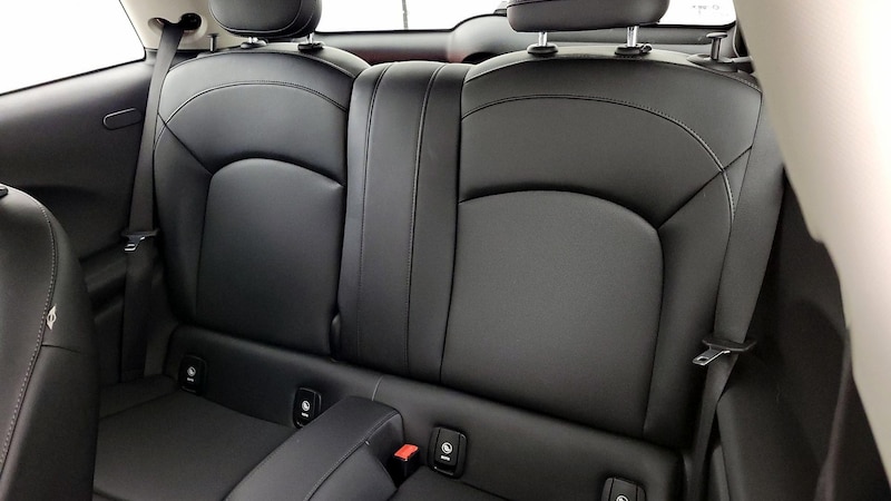 2015 MINI Cooper Hardtop  18