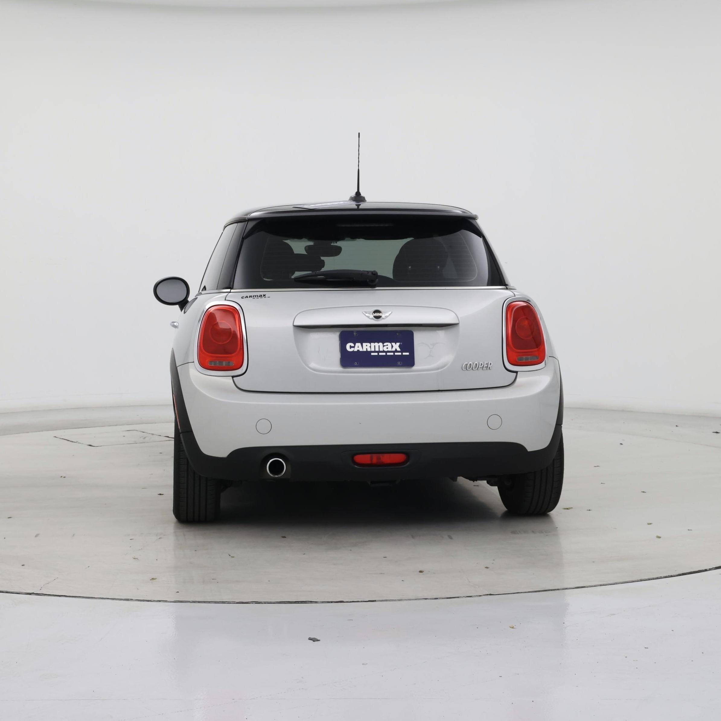 Thumbnail: 2015 MINI Cooper Hardtop - 6