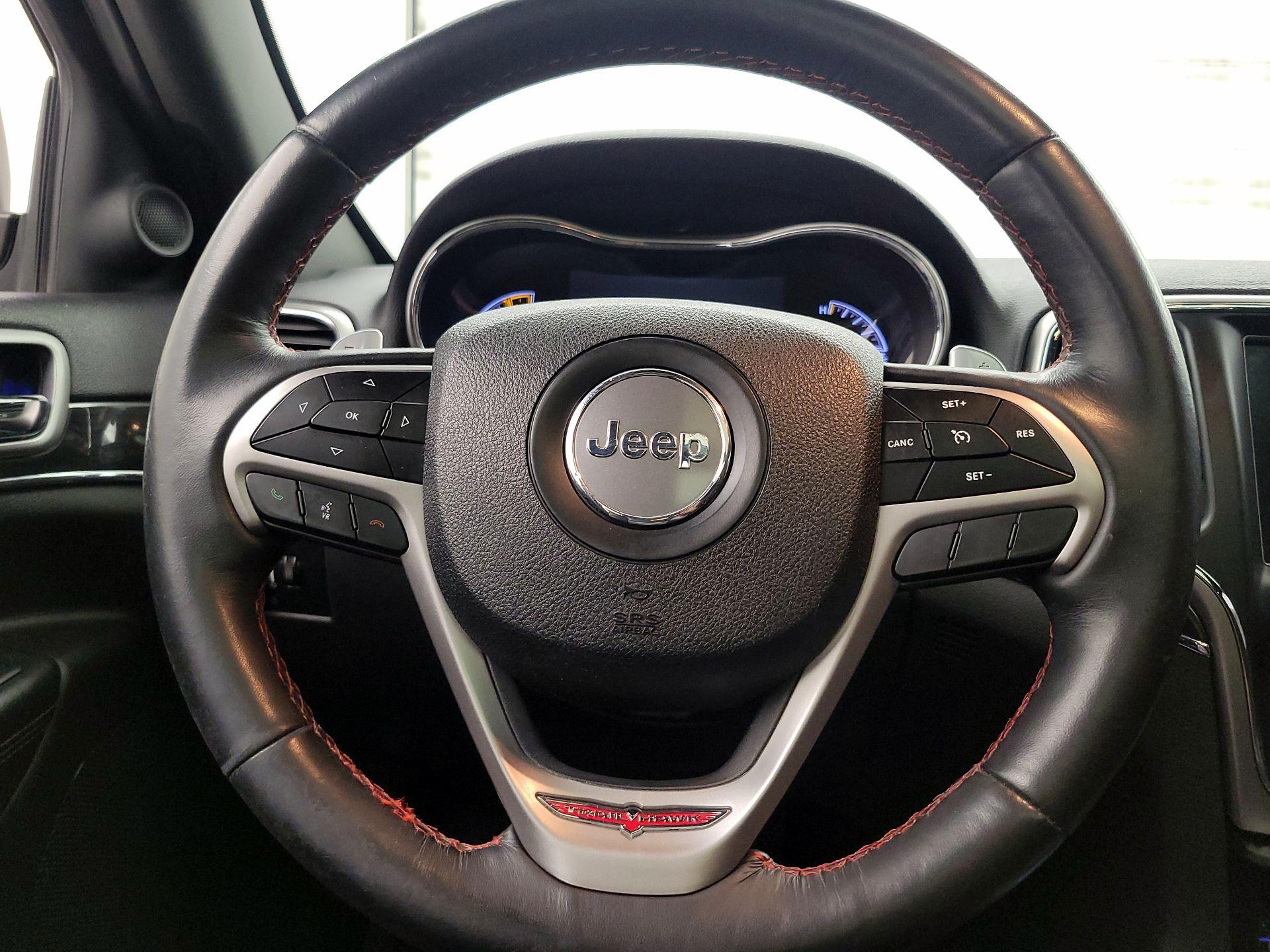 Thumbnail: 2018 Jeep Grand Cherokee - 10