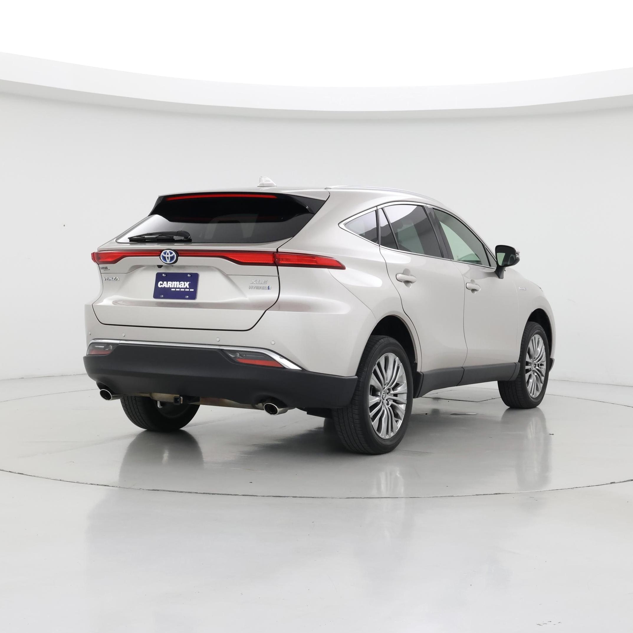 Thumbnail: 2021 Toyota Venza - 8