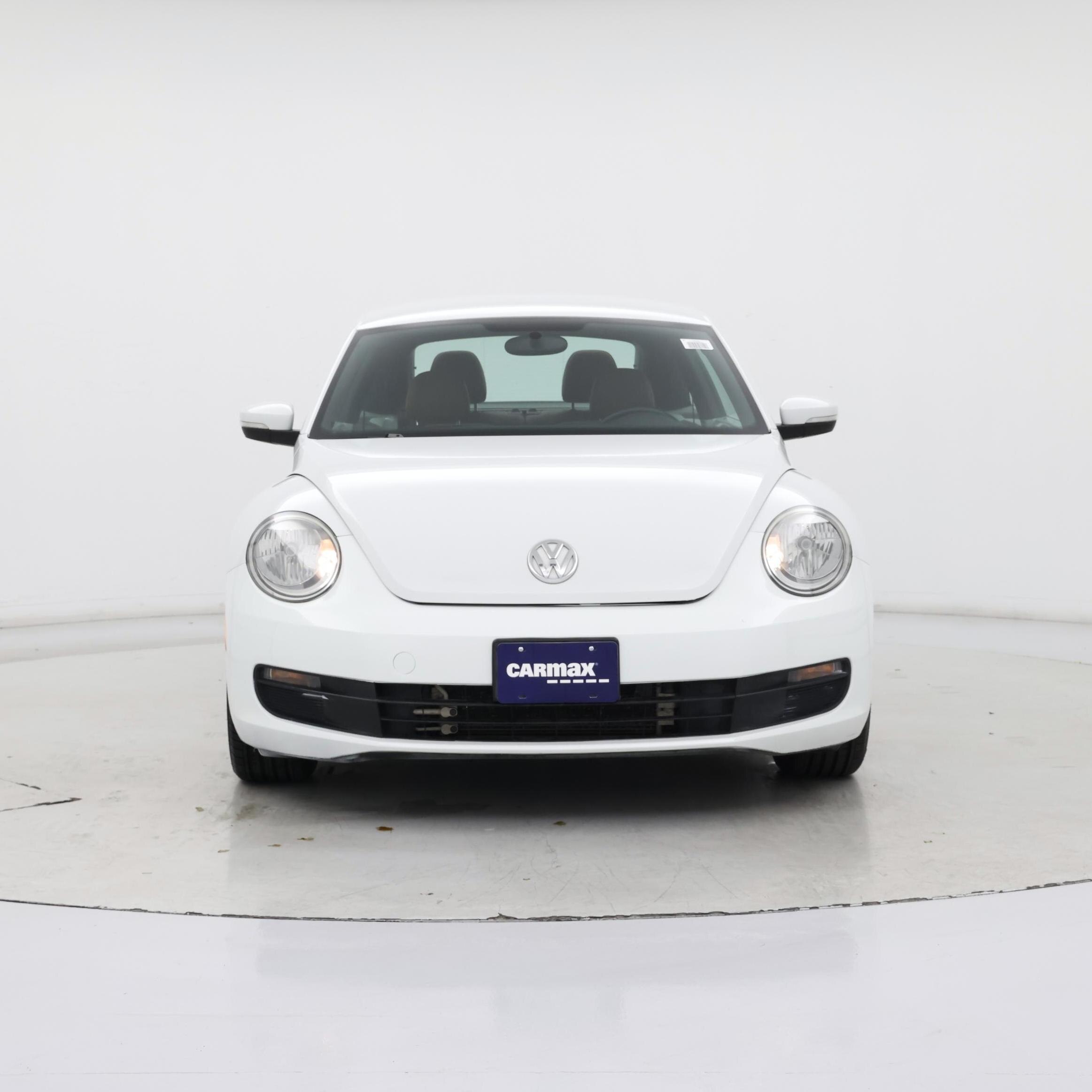 Thumbnail: 2015 Volkswagen Beetle - 5