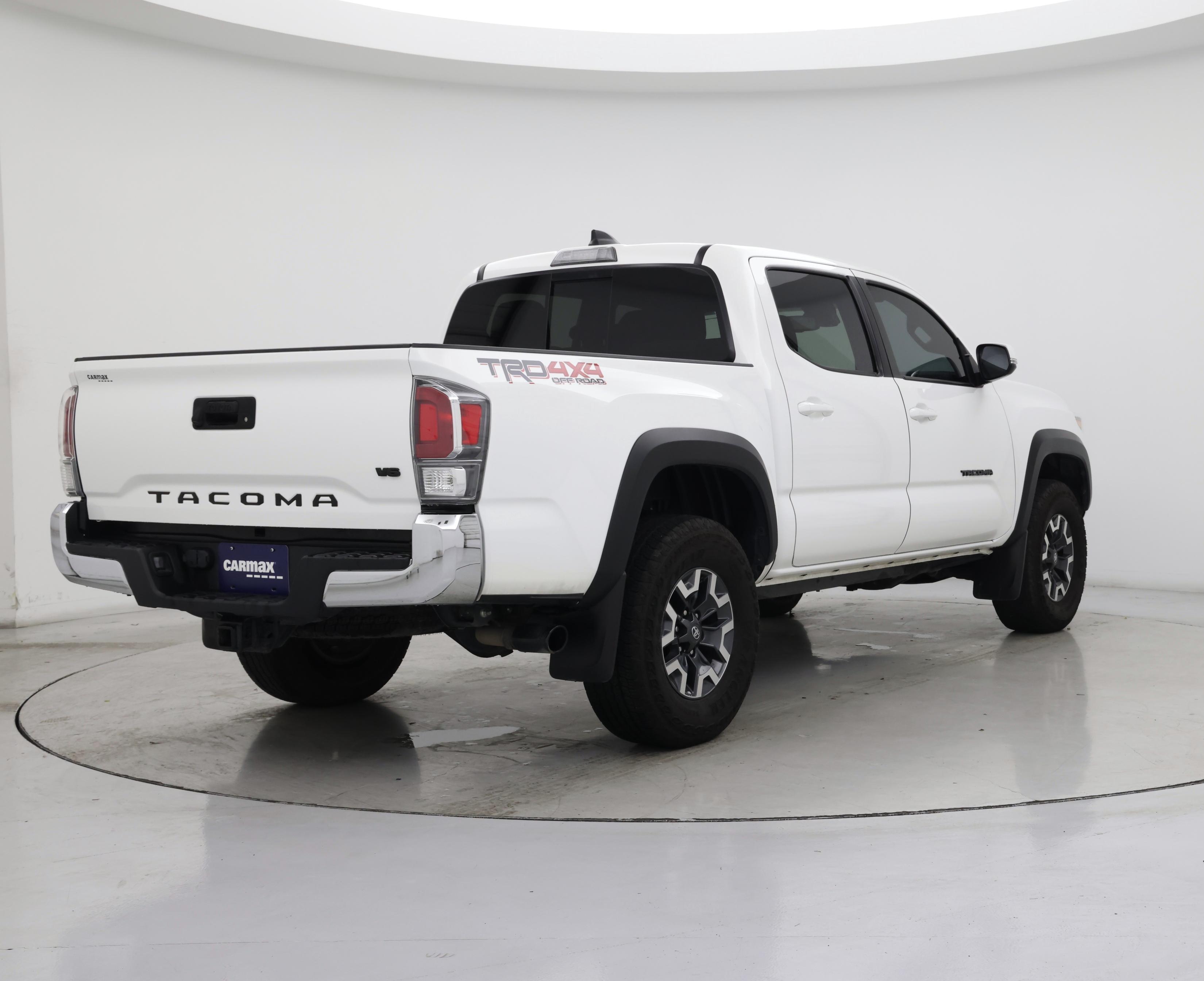 Thumbnail: 2023 Toyota Tacoma - 8