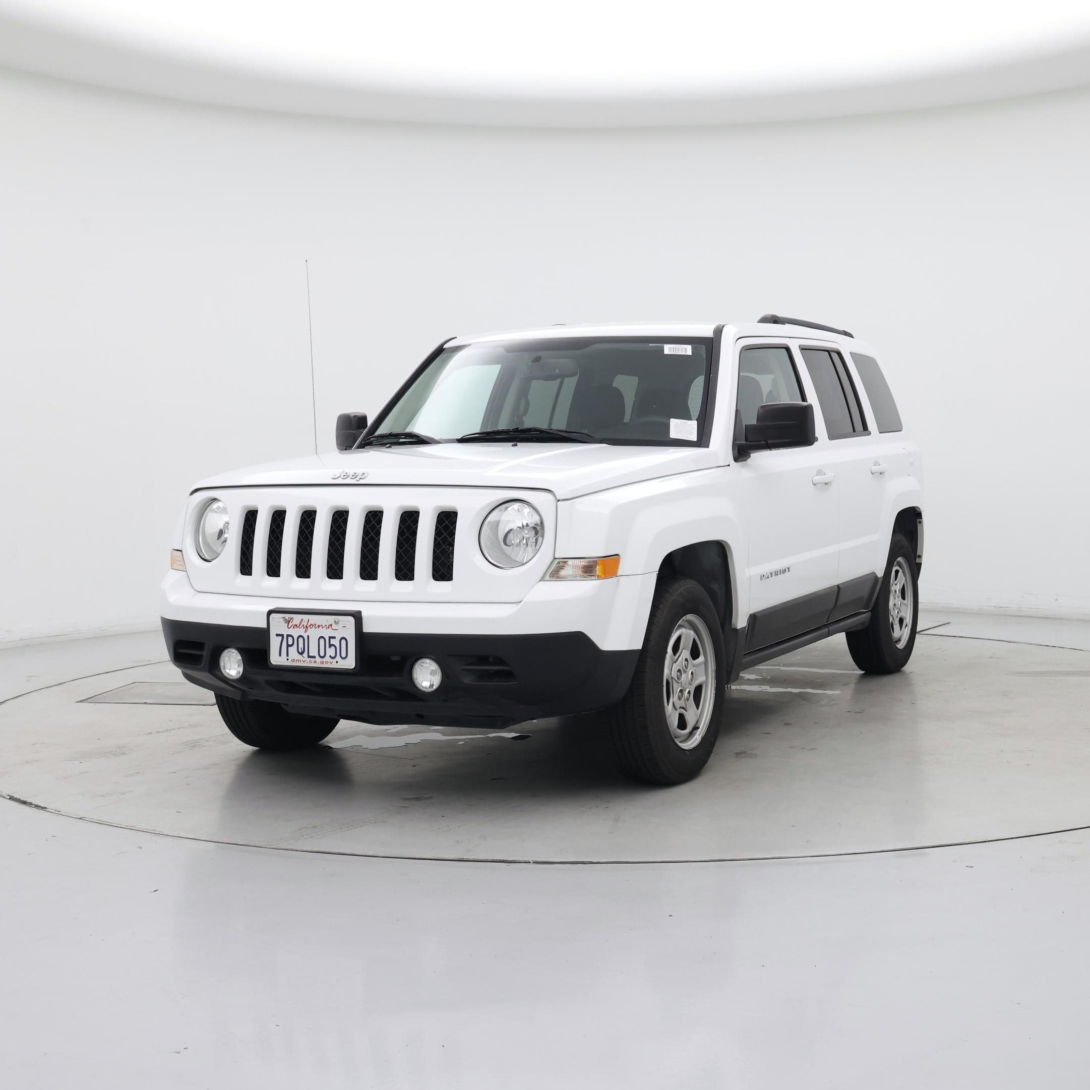 Thumbnail: 2016 Jeep Patriot - 4
