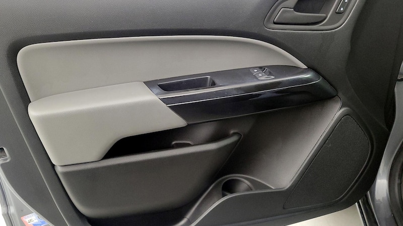 2019 GMC Canyon  12