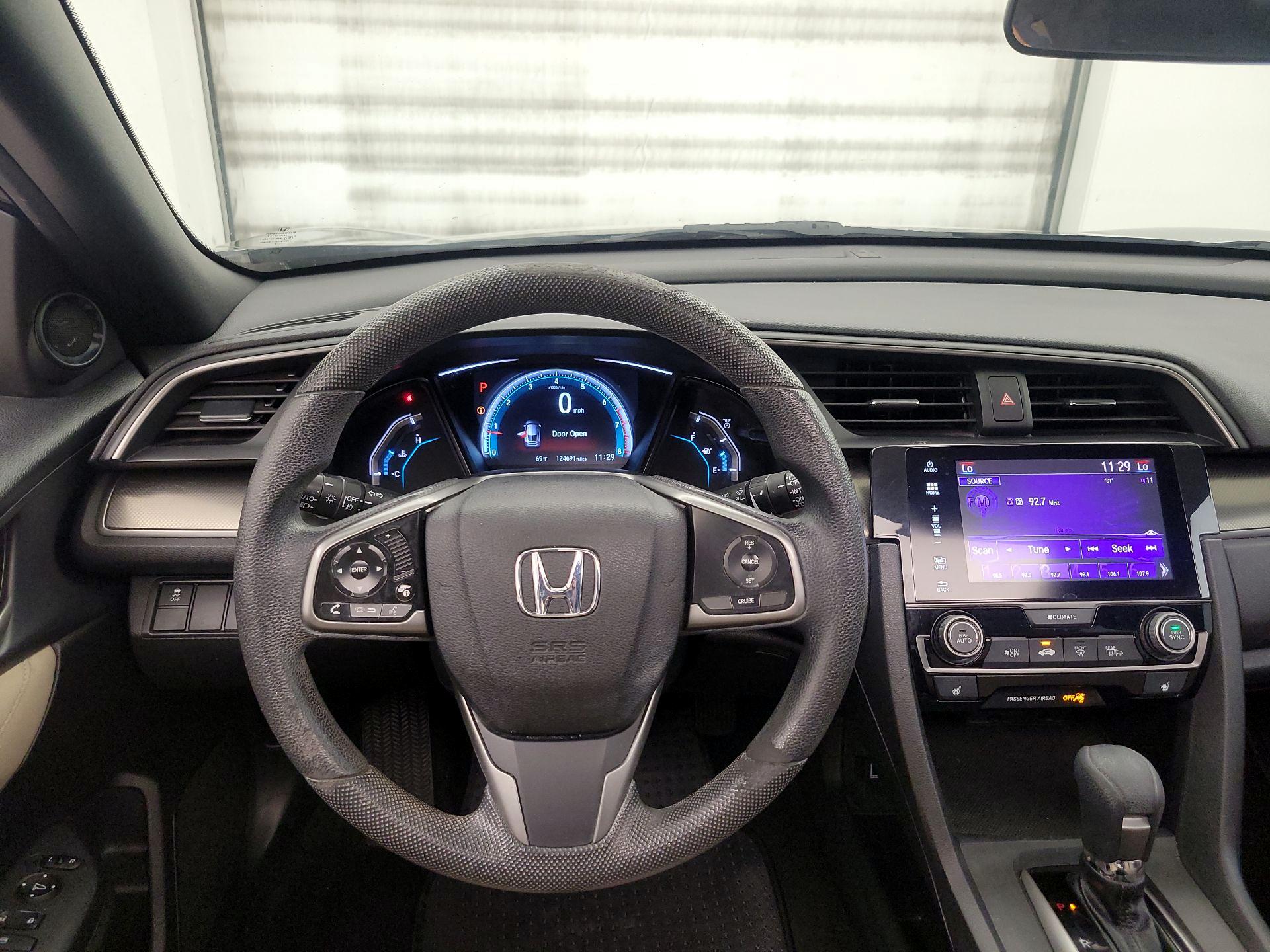 Thumbnail: 2017 Honda Civic - 10
