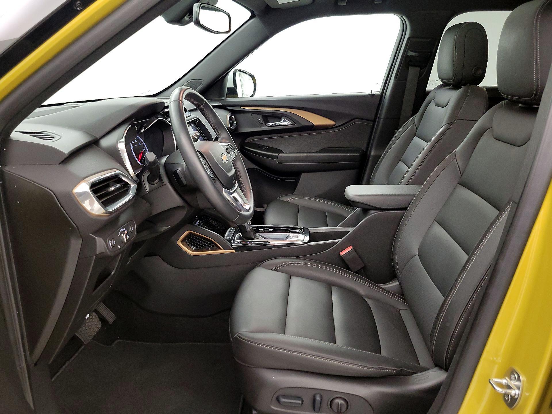 Thumbnail: 2023 Chevrolet TrailBlazer - 11