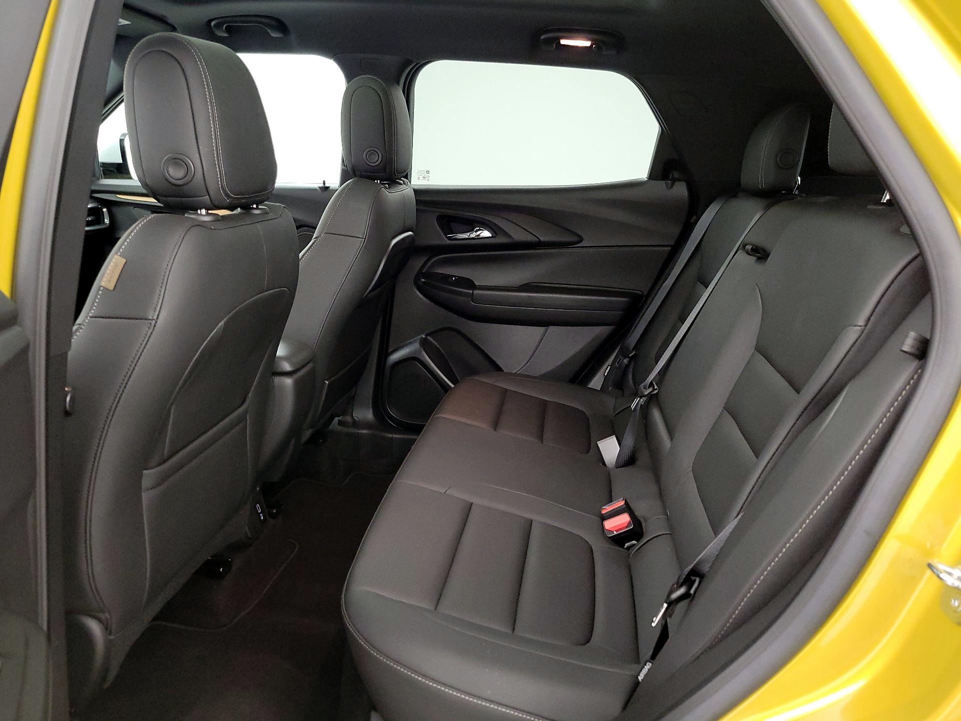 Thumbnail: 2023 Chevrolet TrailBlazer - 20