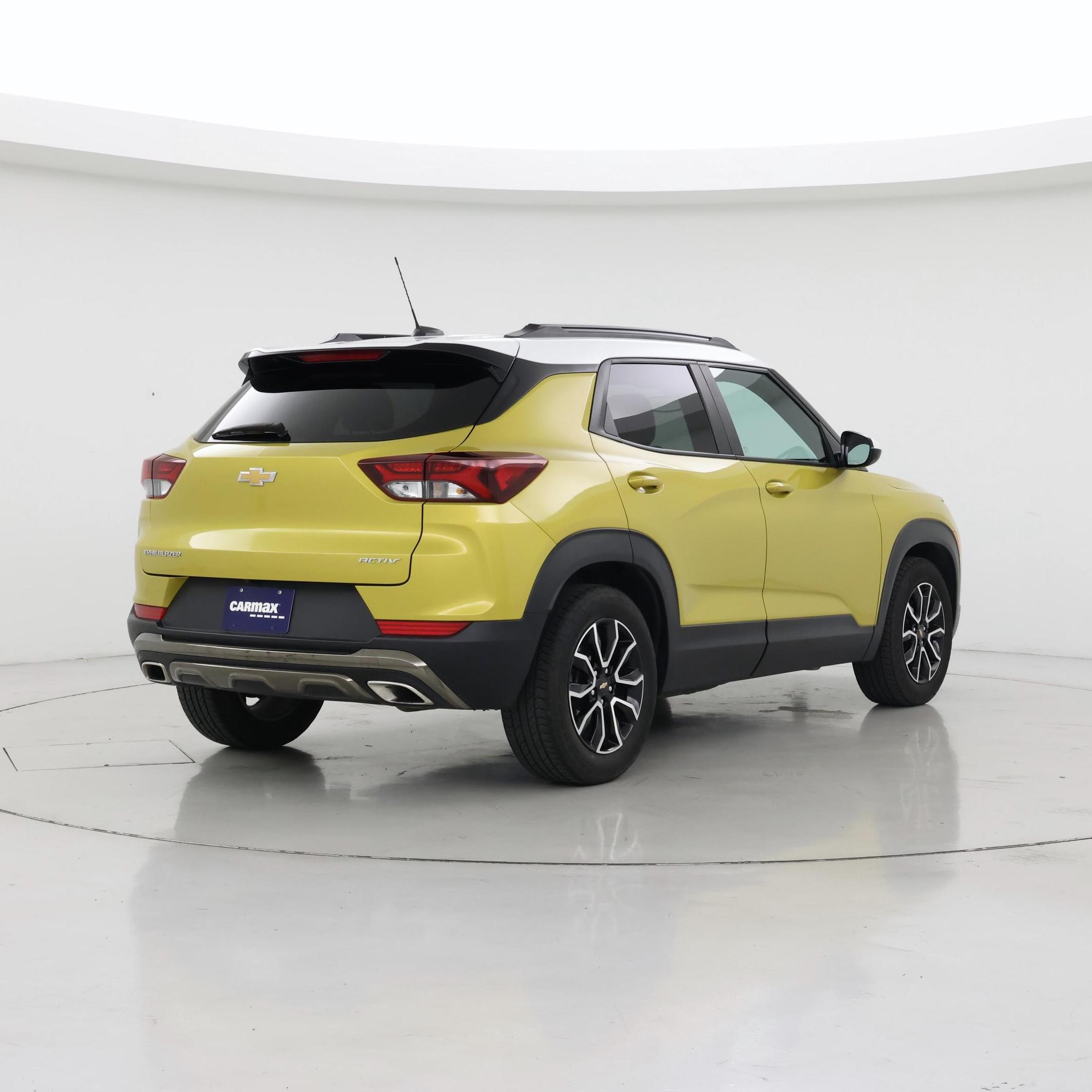 Thumbnail: 2023 Chevrolet TrailBlazer - 8