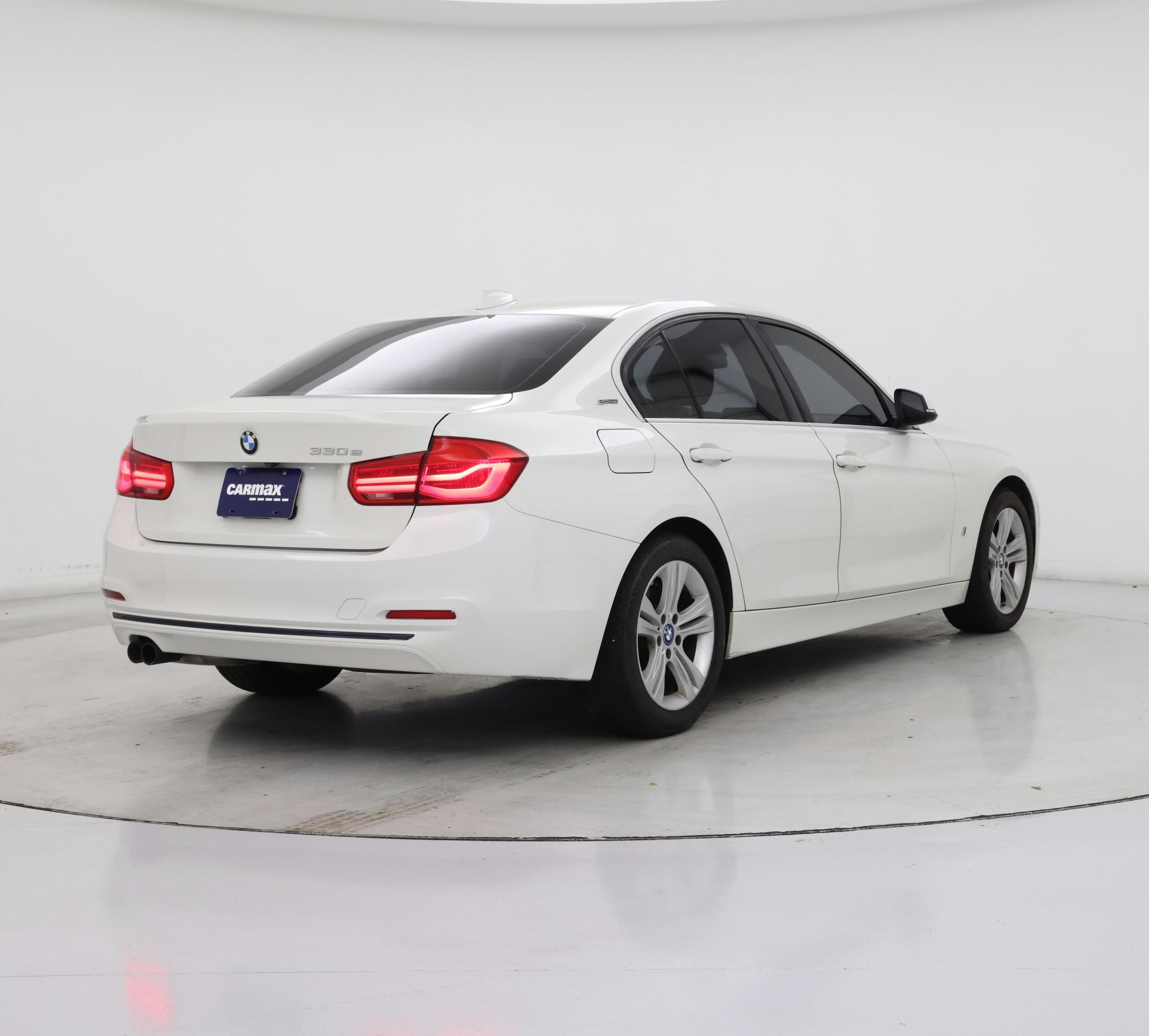 Thumbnail: 2018 BMW 3 Series - 8