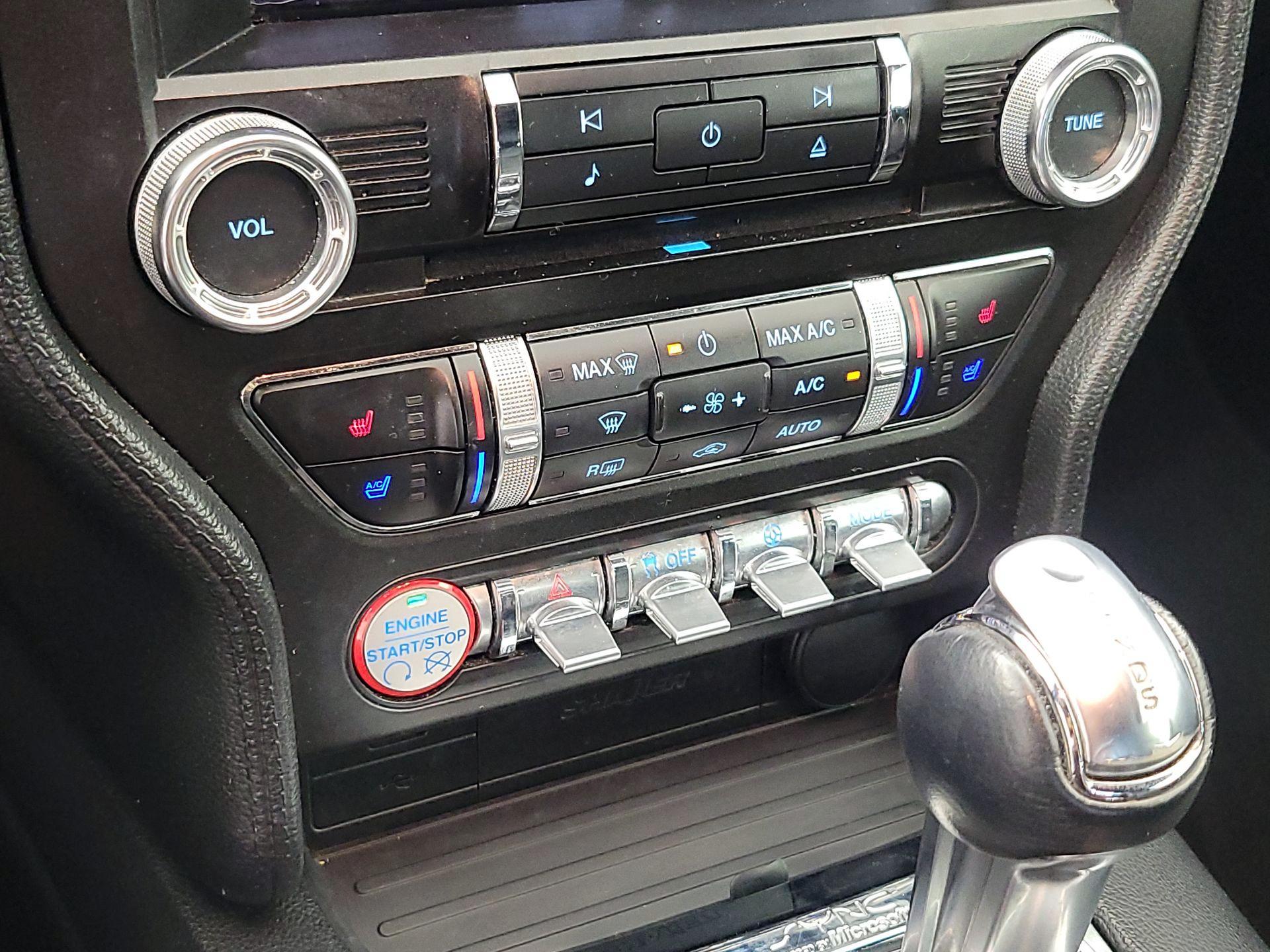 Thumbnail: 2015 Ford Mustang - 16