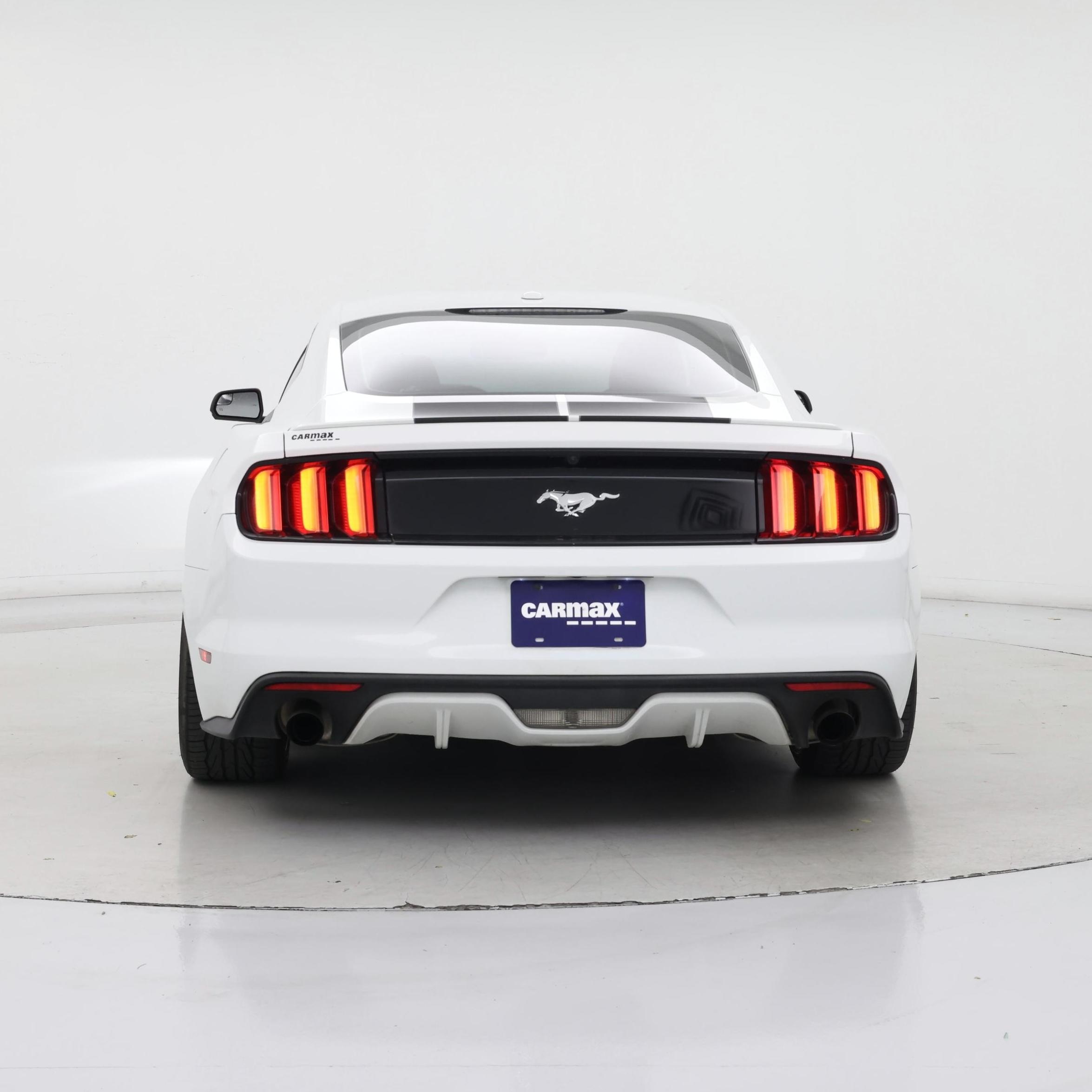 Thumbnail: 2015 Ford Mustang - 6