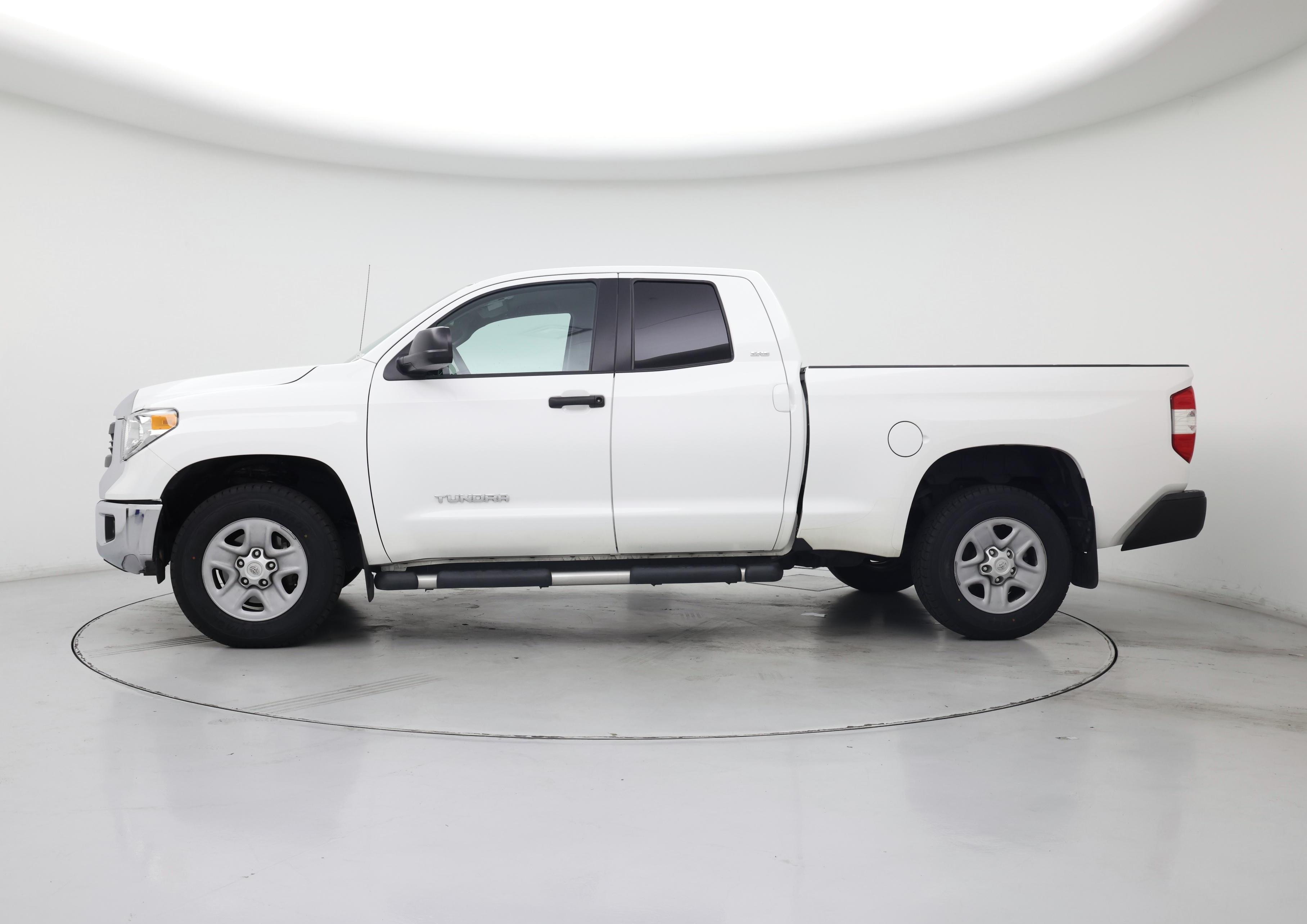 Thumbnail: 2014 Toyota Tundra - 3