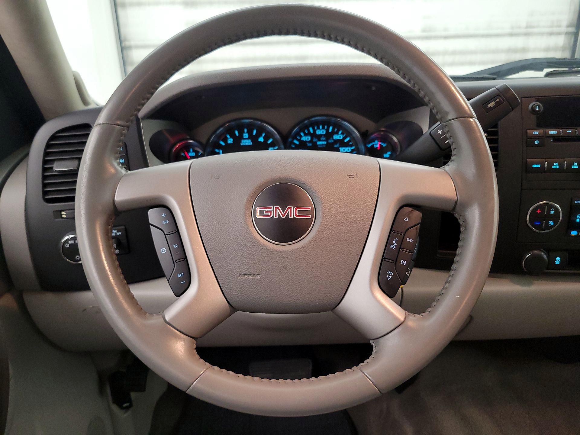 Thumbnail: 2013 GMC Sierra 1500 - 10