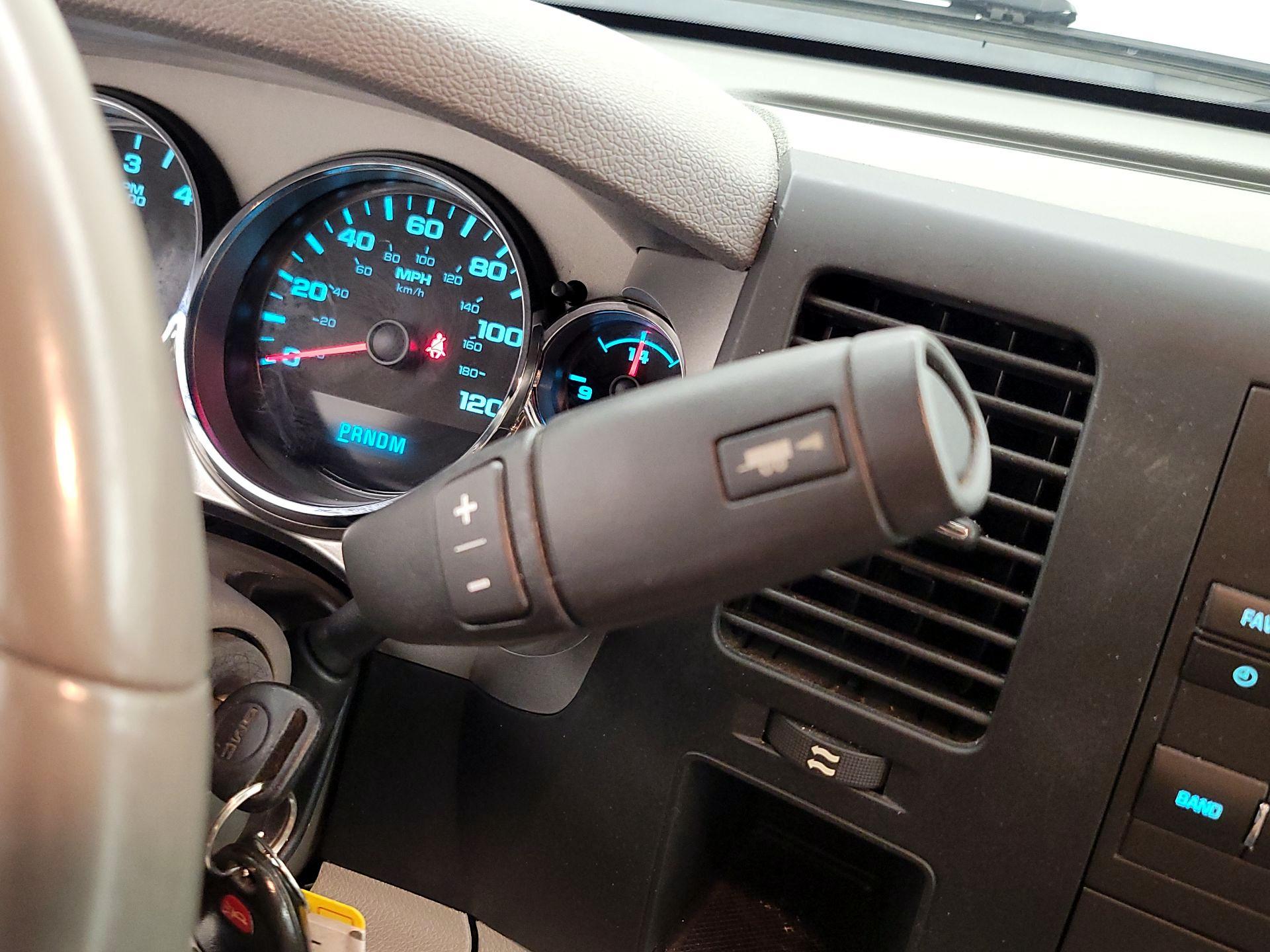 Thumbnail: 2013 GMC Sierra 1500 - 16