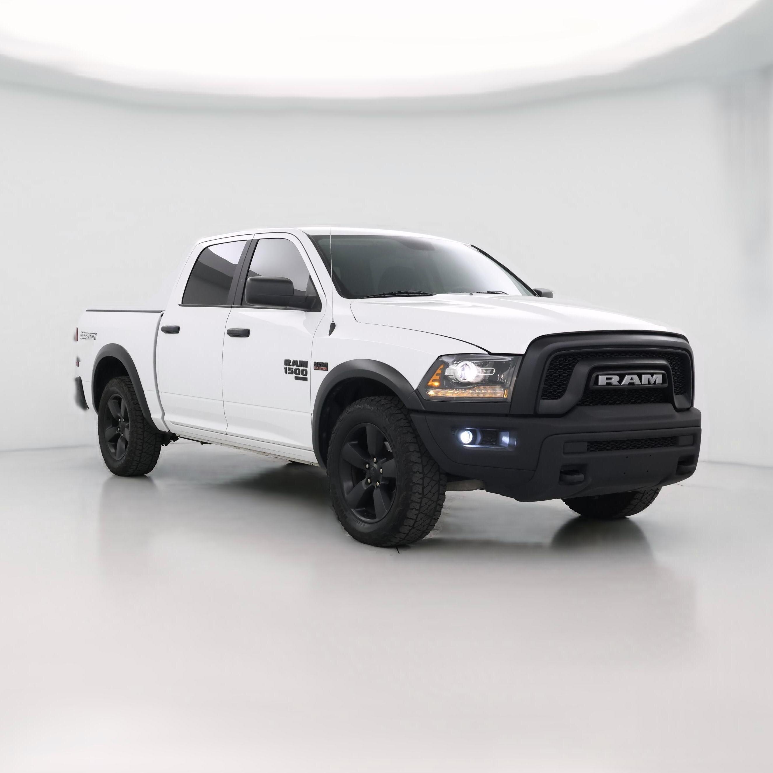 Thumbnail: 2020 RAM 1500 Classic - 1
