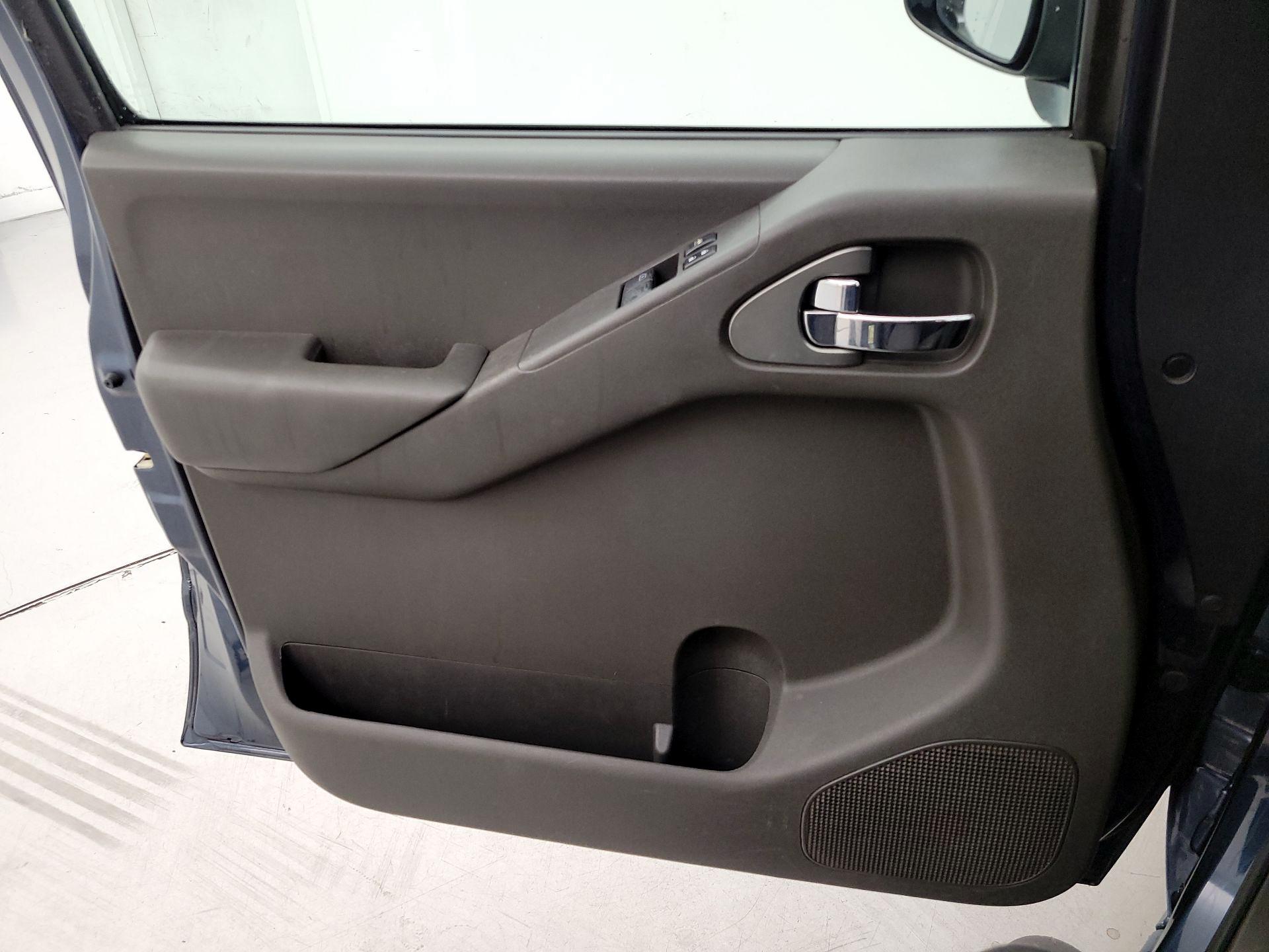 Thumbnail: 2014 Nissan Frontier - 12