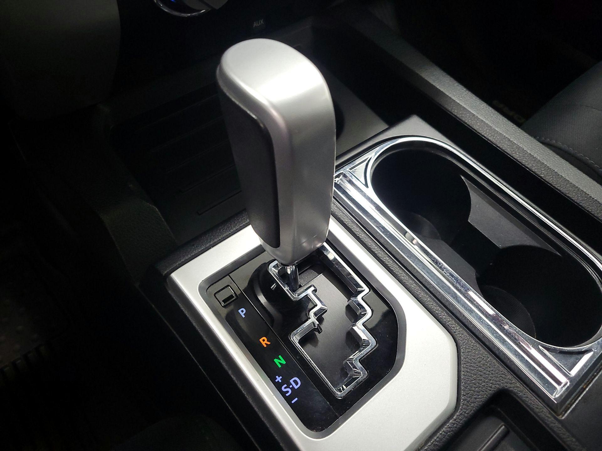 Thumbnail: 2018 Toyota Tundra - 17