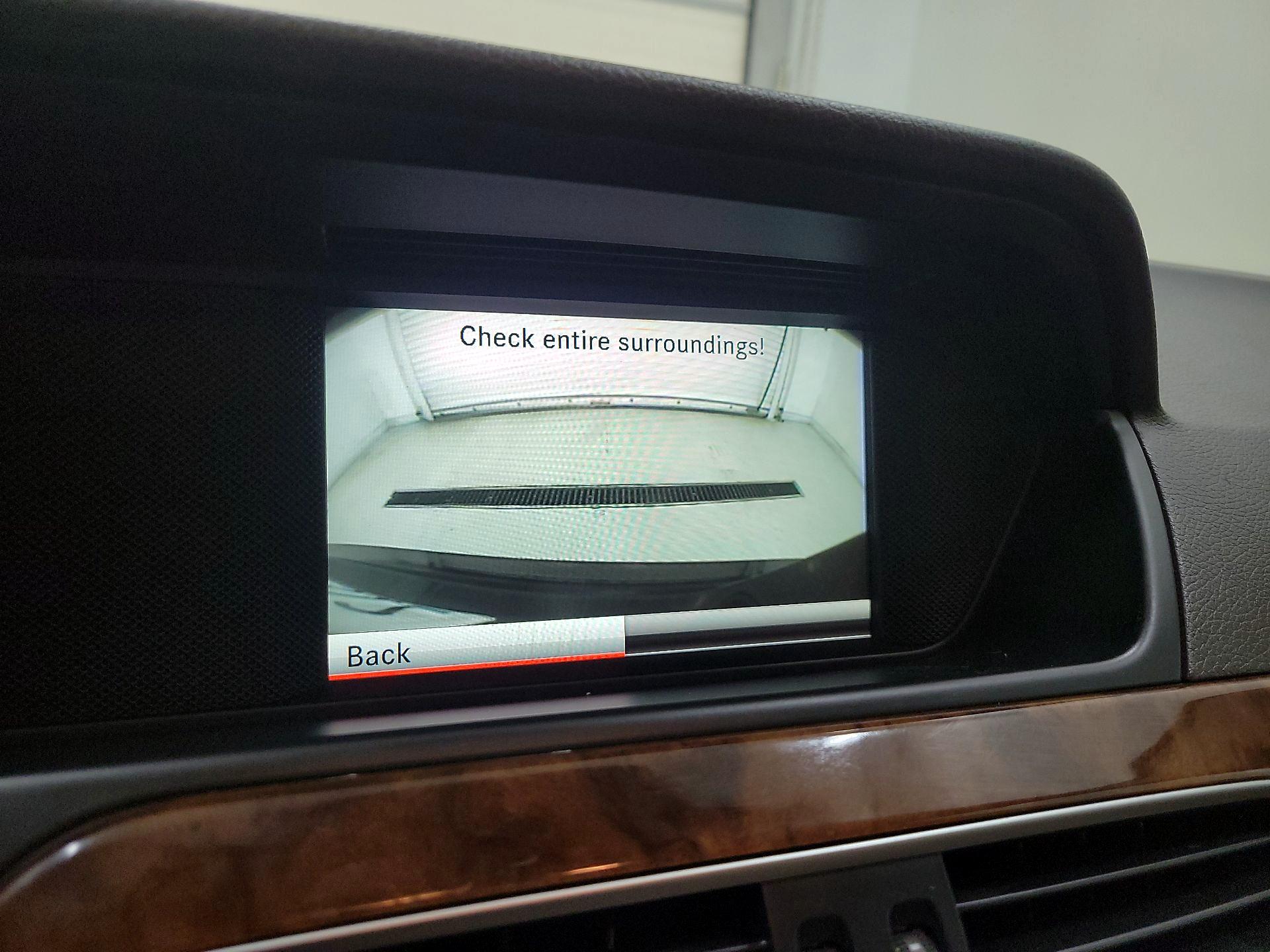 Thumbnail: 2014 Mercedes-Benz C-Class - 14