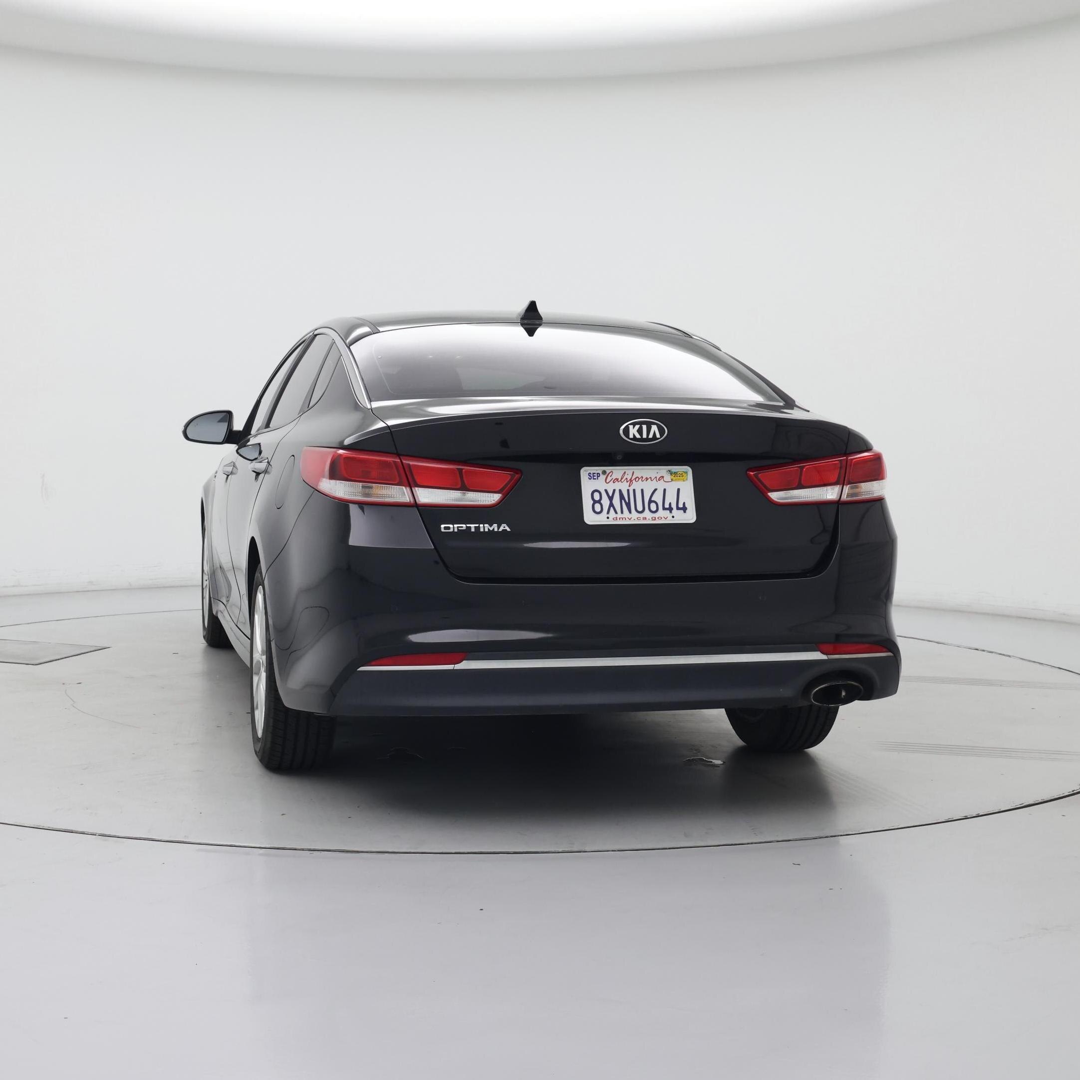 Thumbnail: 2018 Kia Optima - 6