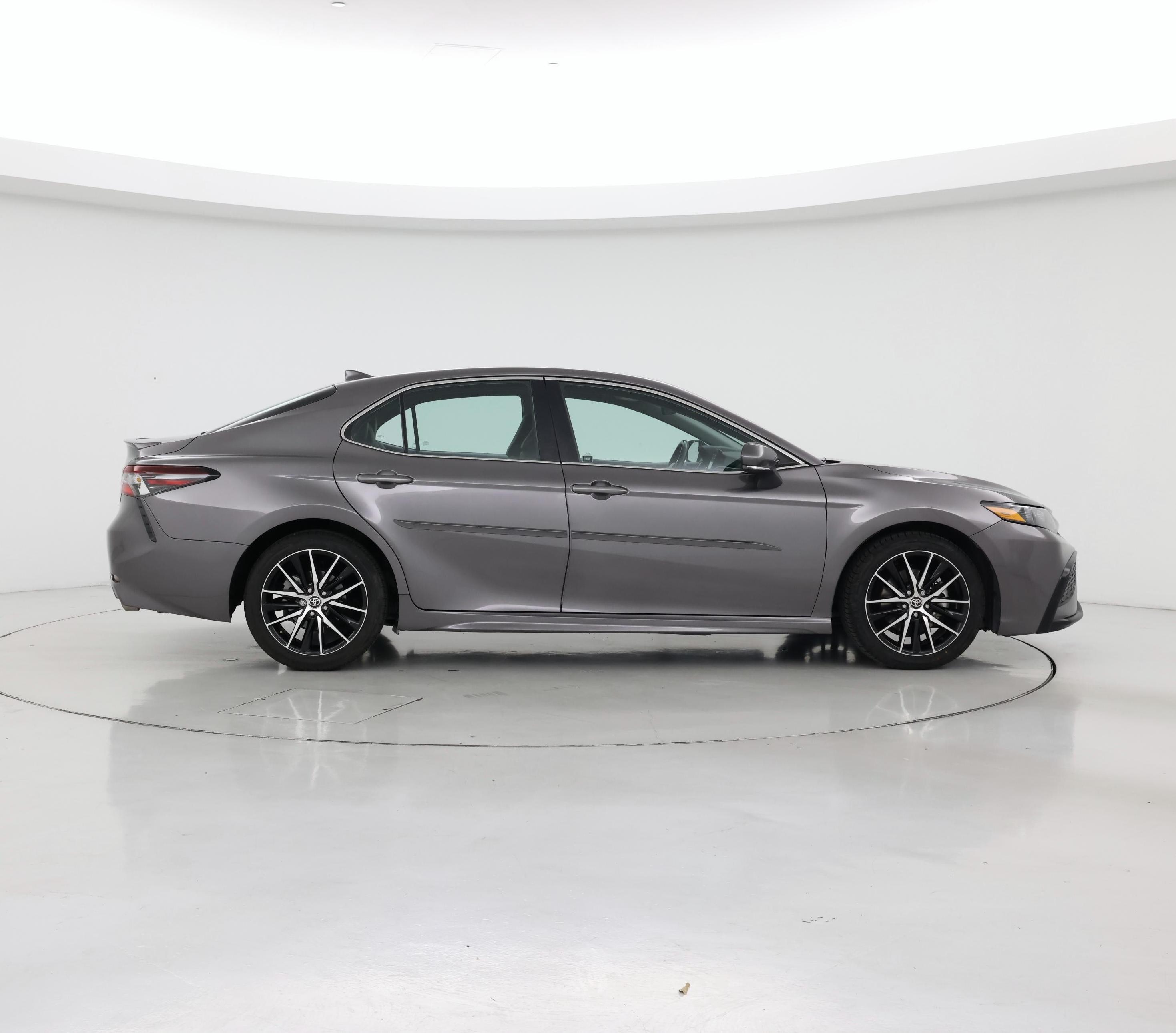 Thumbnail: 2023 Toyota Camry - 7