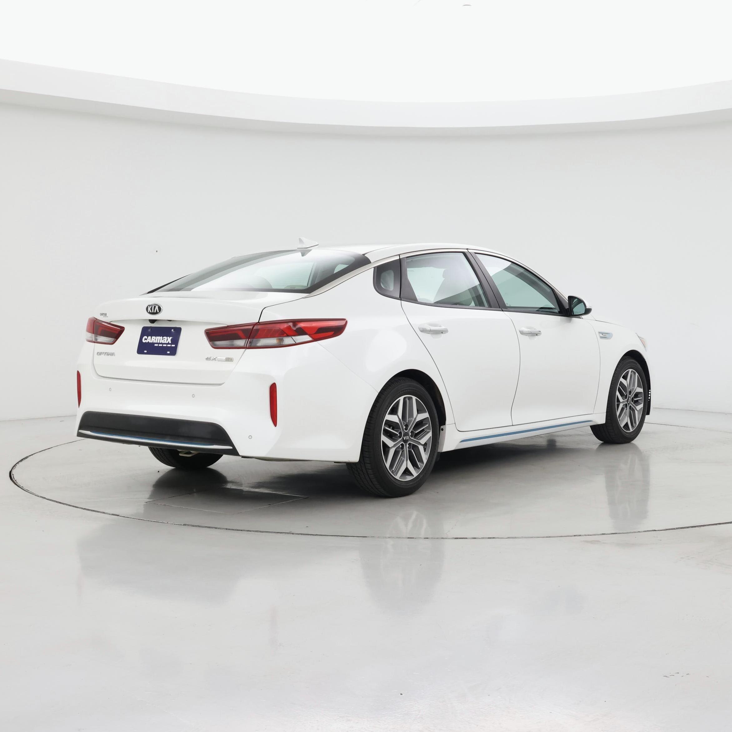 Thumbnail: 2020 Kia Optima - 8