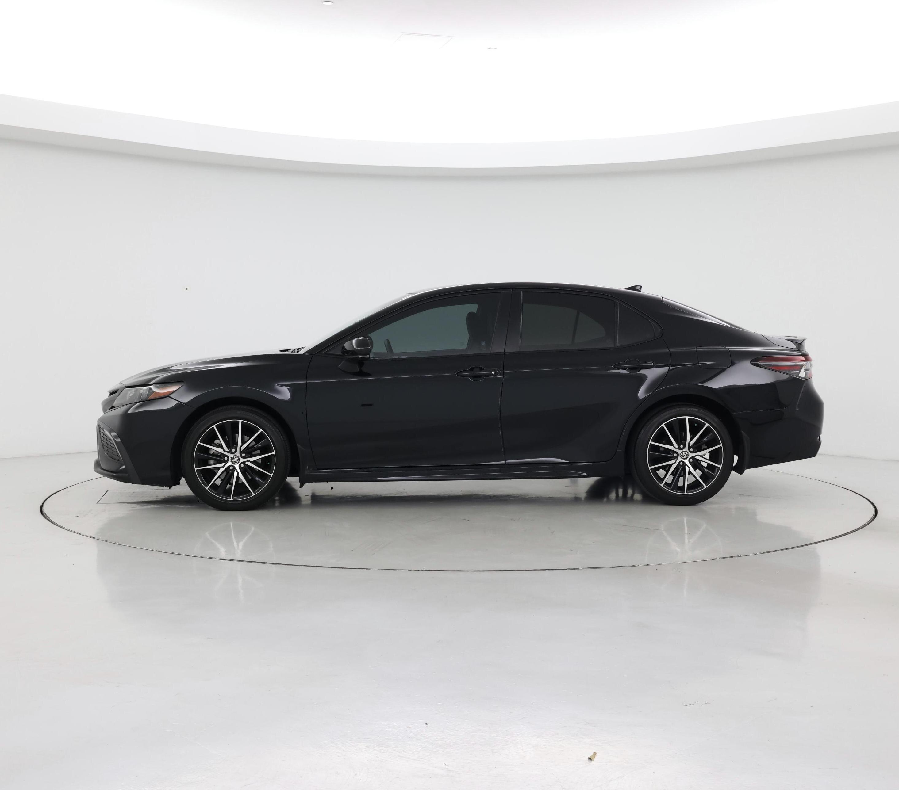 Thumbnail: 2023 Toyota Camry - 3