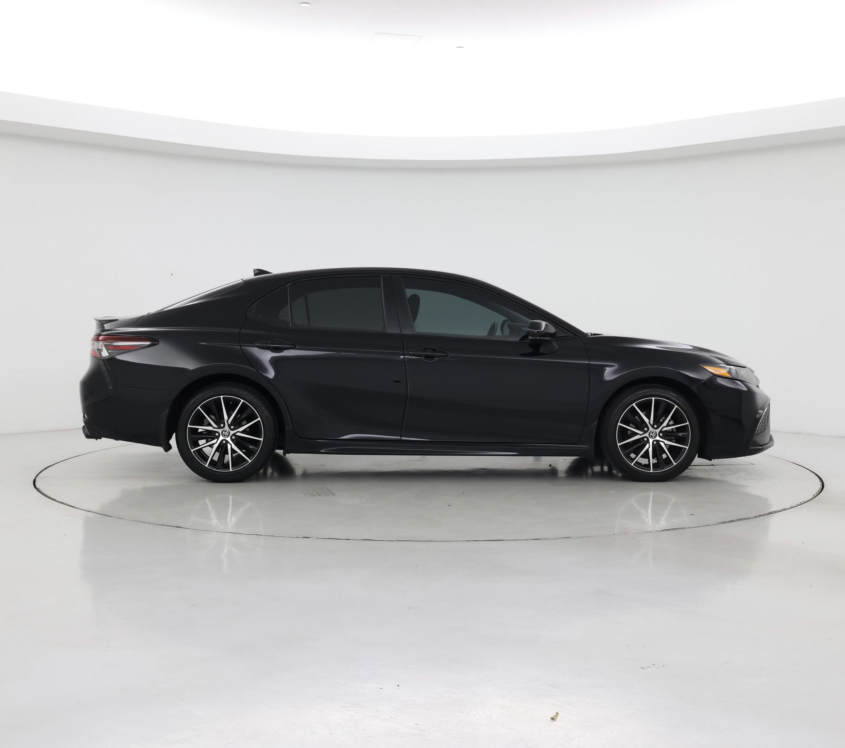Thumbnail: 2023 Toyota Camry - 7