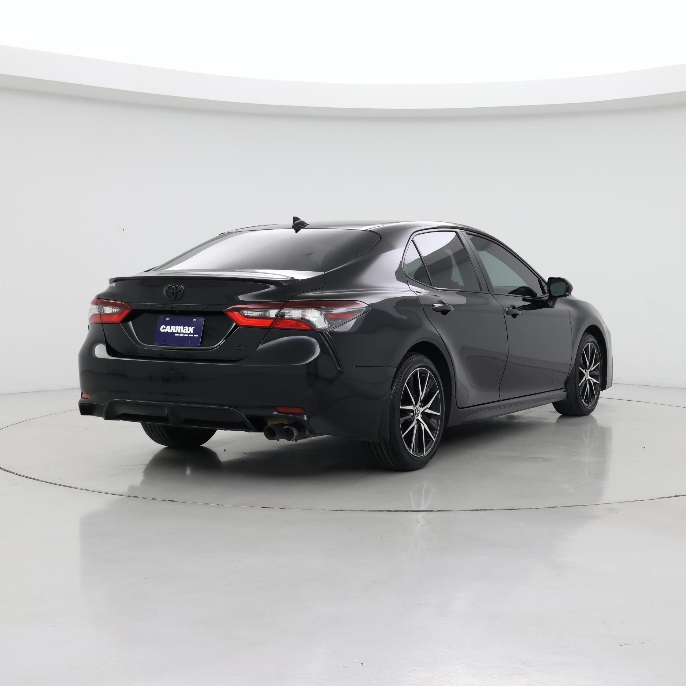 Thumbnail: 2023 Toyota Camry - 8