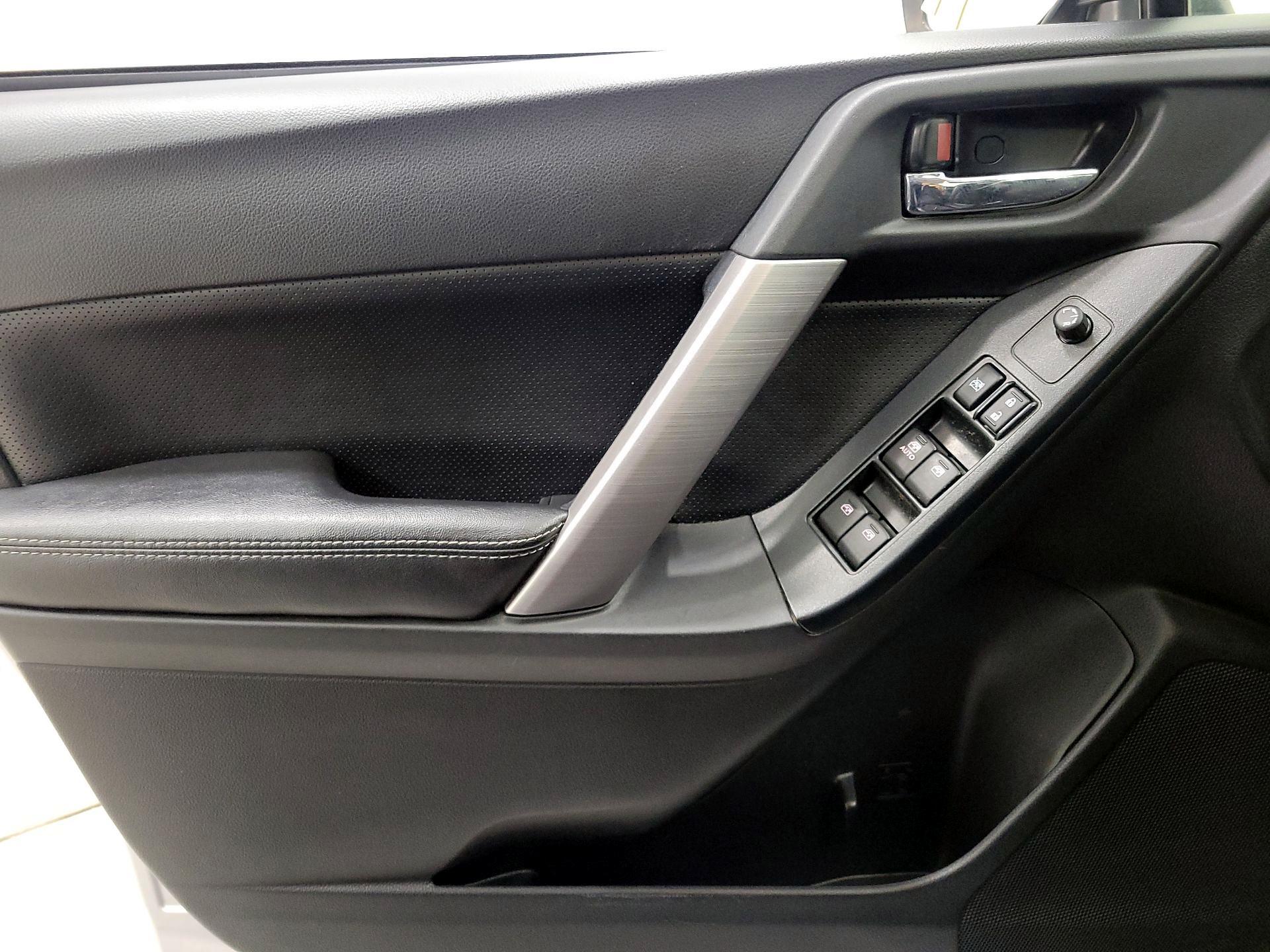 Thumbnail: 2016 Subaru Forester - 12