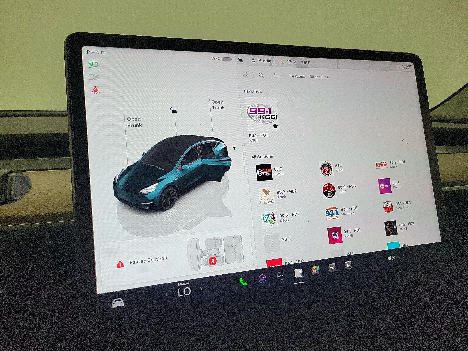 Thumbnail: 2022 Tesla Model Y - 15