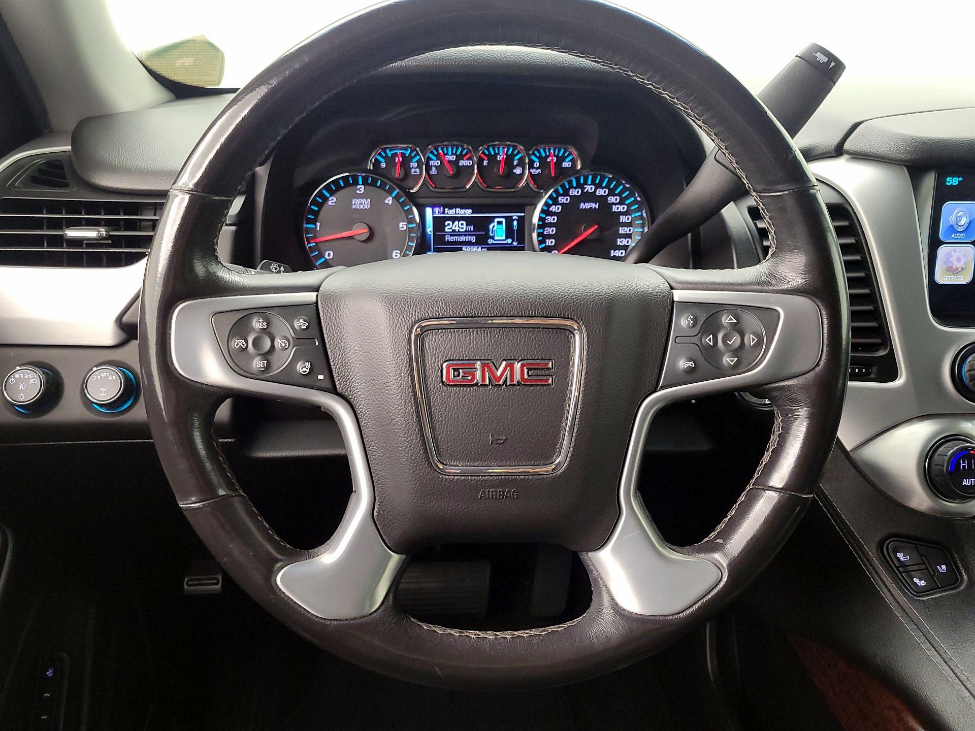 Thumbnail: 2017 GMC Yukon XL - 10