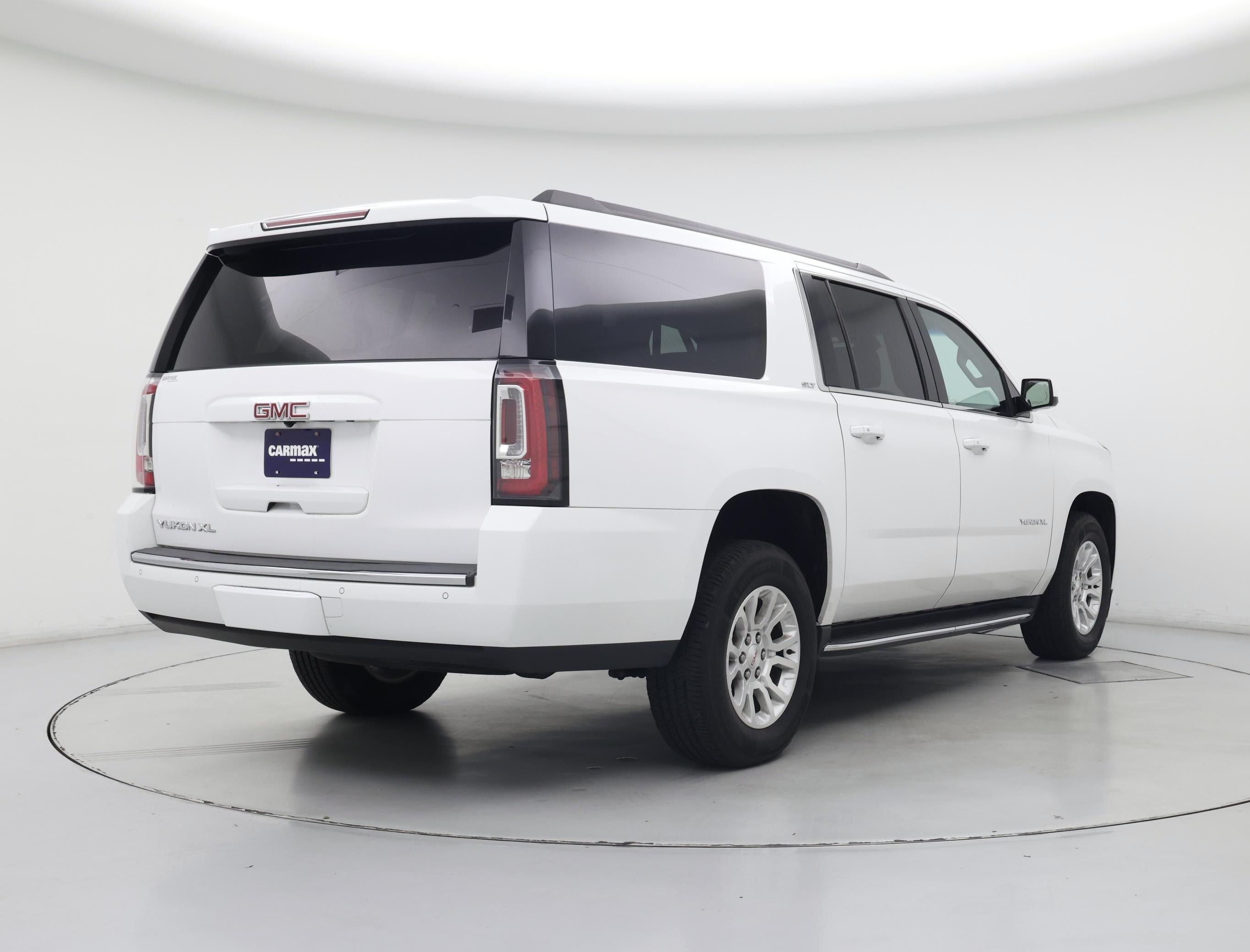 Thumbnail: 2017 GMC Yukon XL - 8