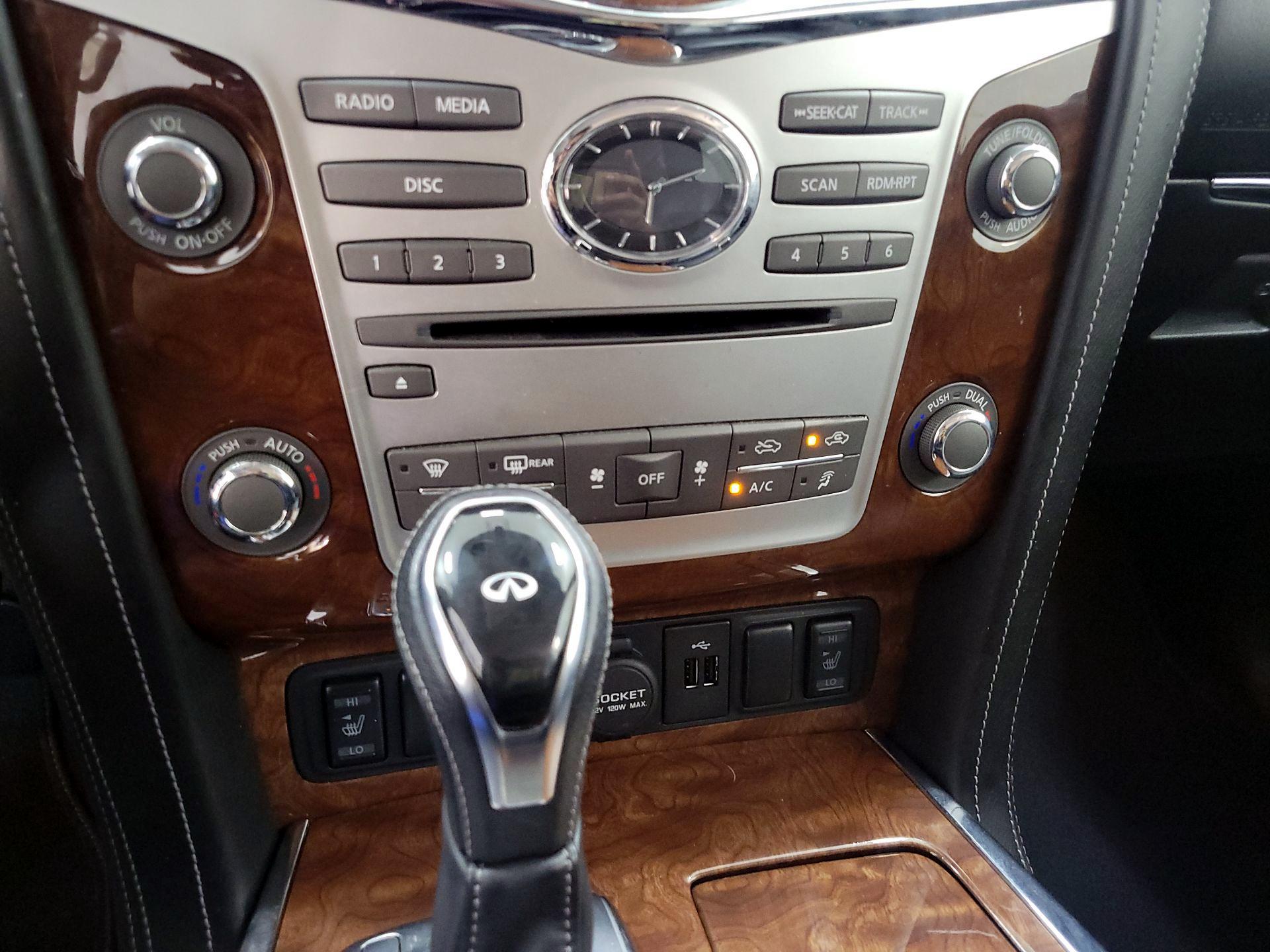 Thumbnail: 2018 INFINITI QX80 - 17