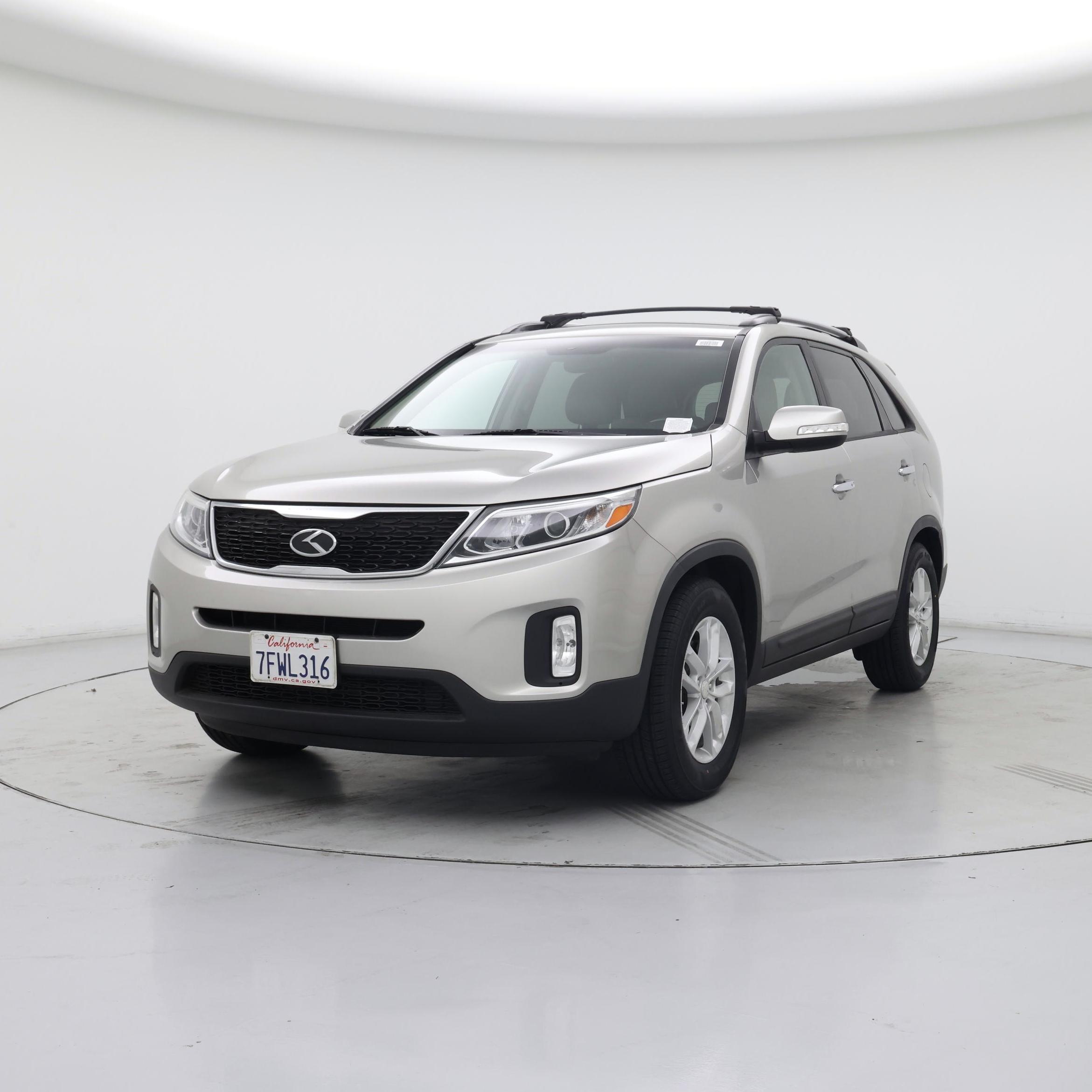 Thumbnail: 2014 Kia Sorento - 4