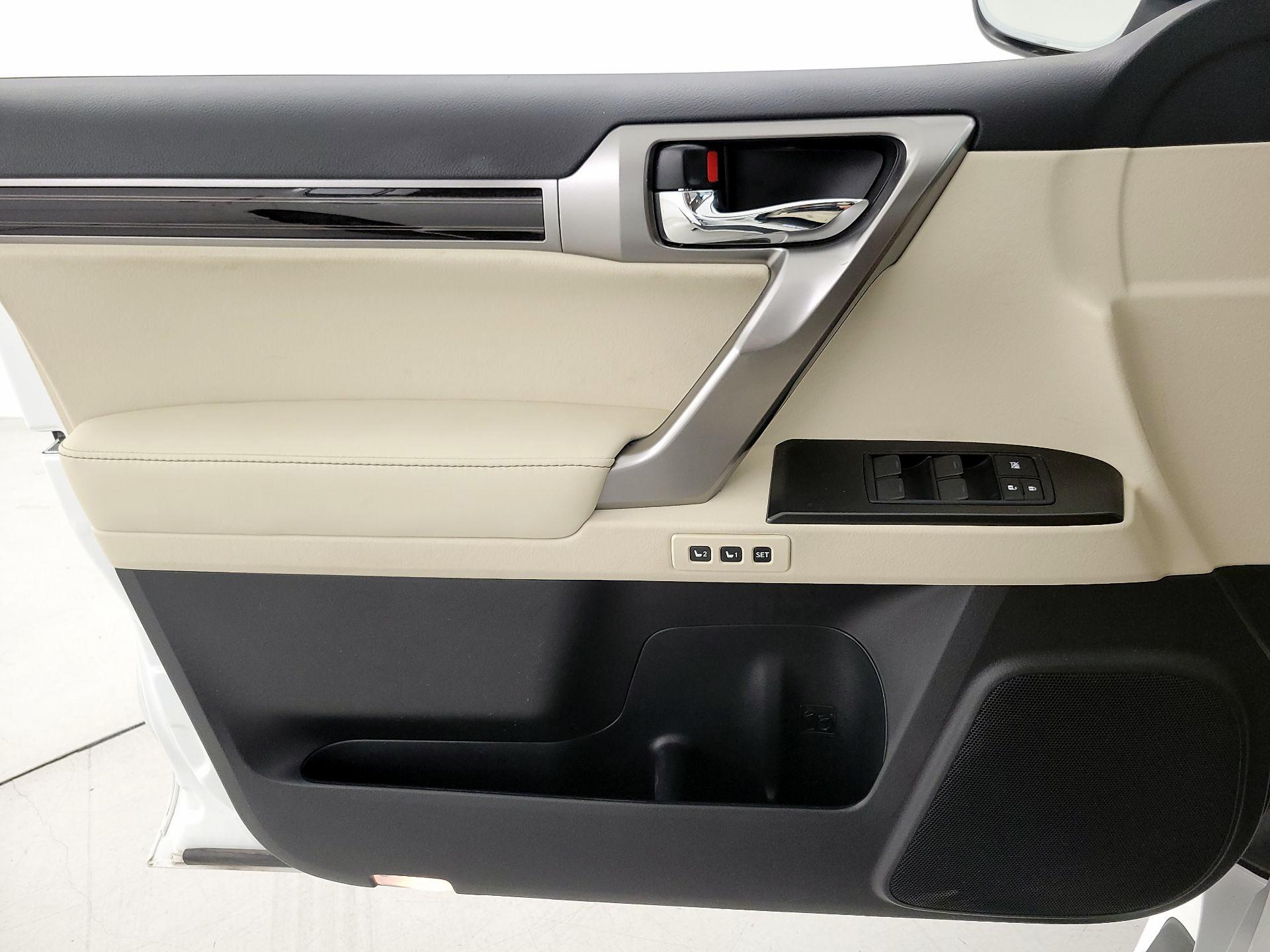 Thumbnail: 2022 Lexus GX - 12