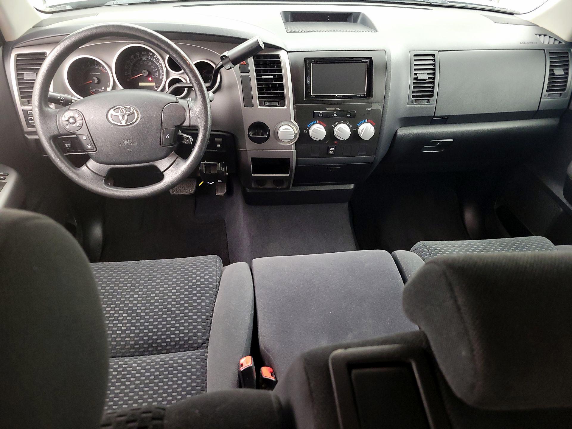 Thumbnail: 2013 Toyota Tundra - 9