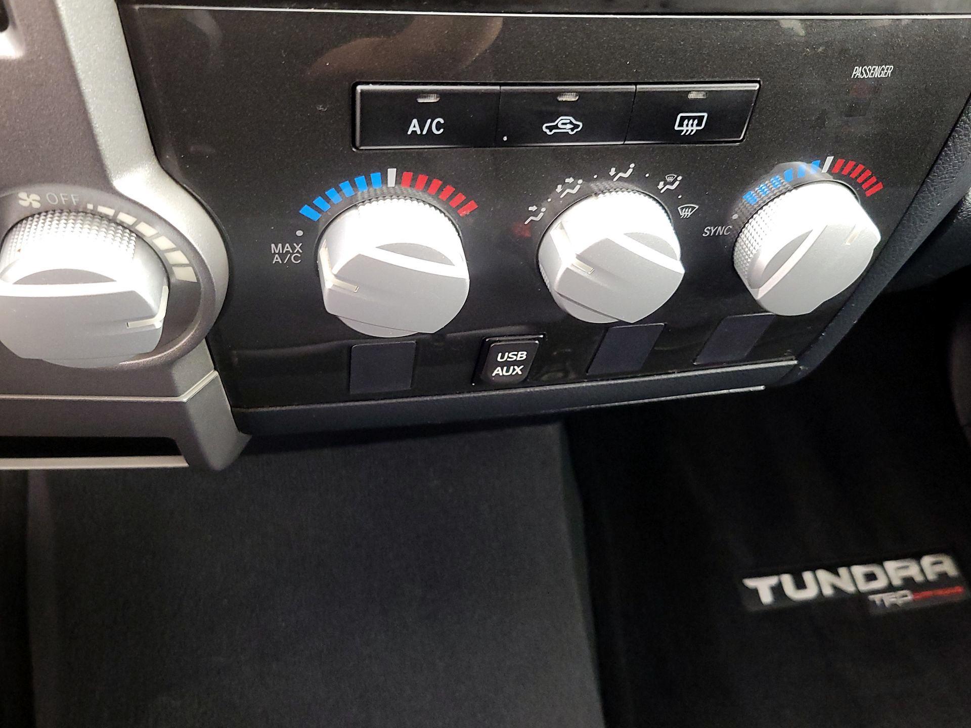 Thumbnail: 2013 Toyota Tundra - 16